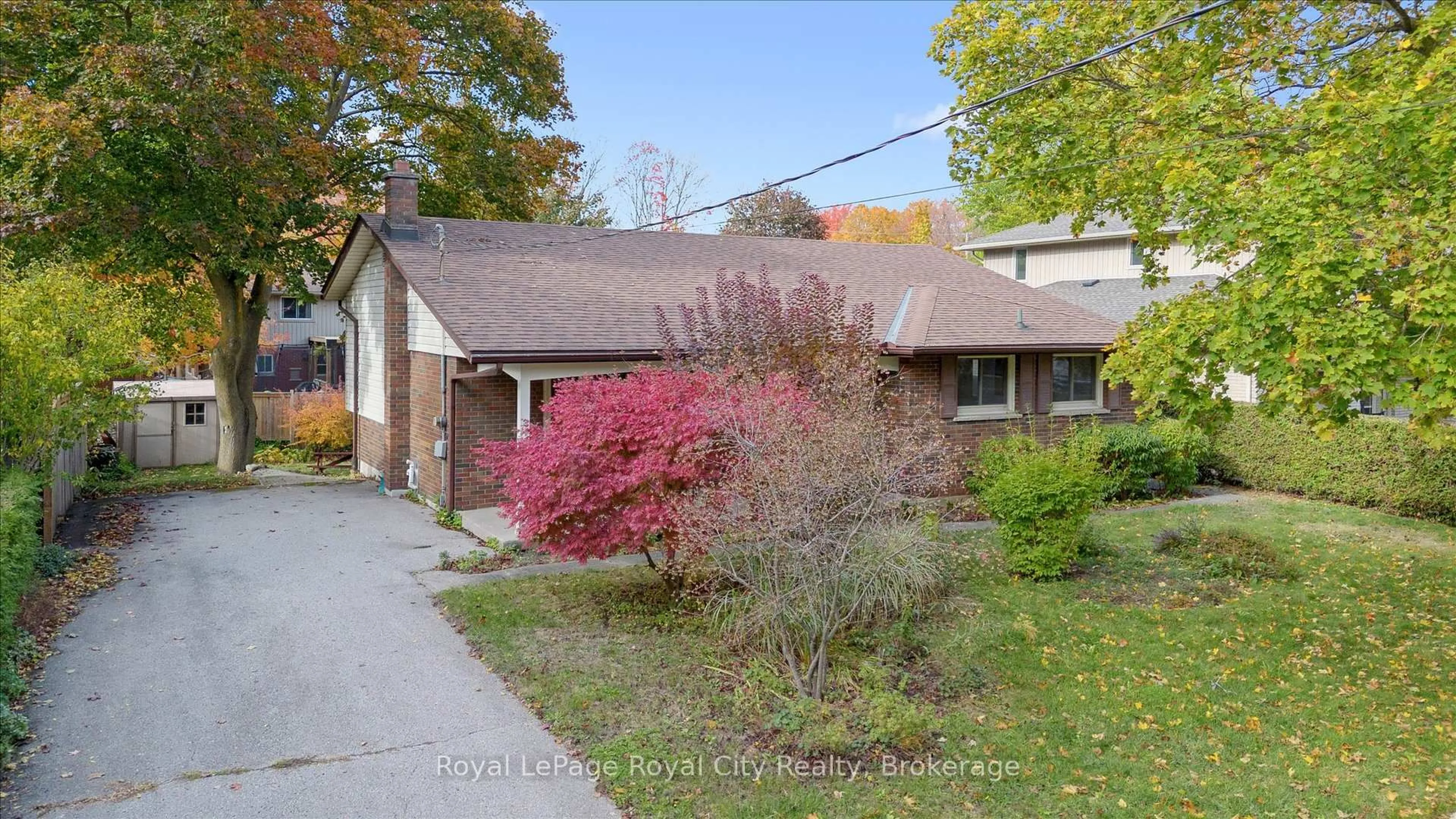 Unknown for 27 Cedar St, Guelph Ontario N1G 1B9