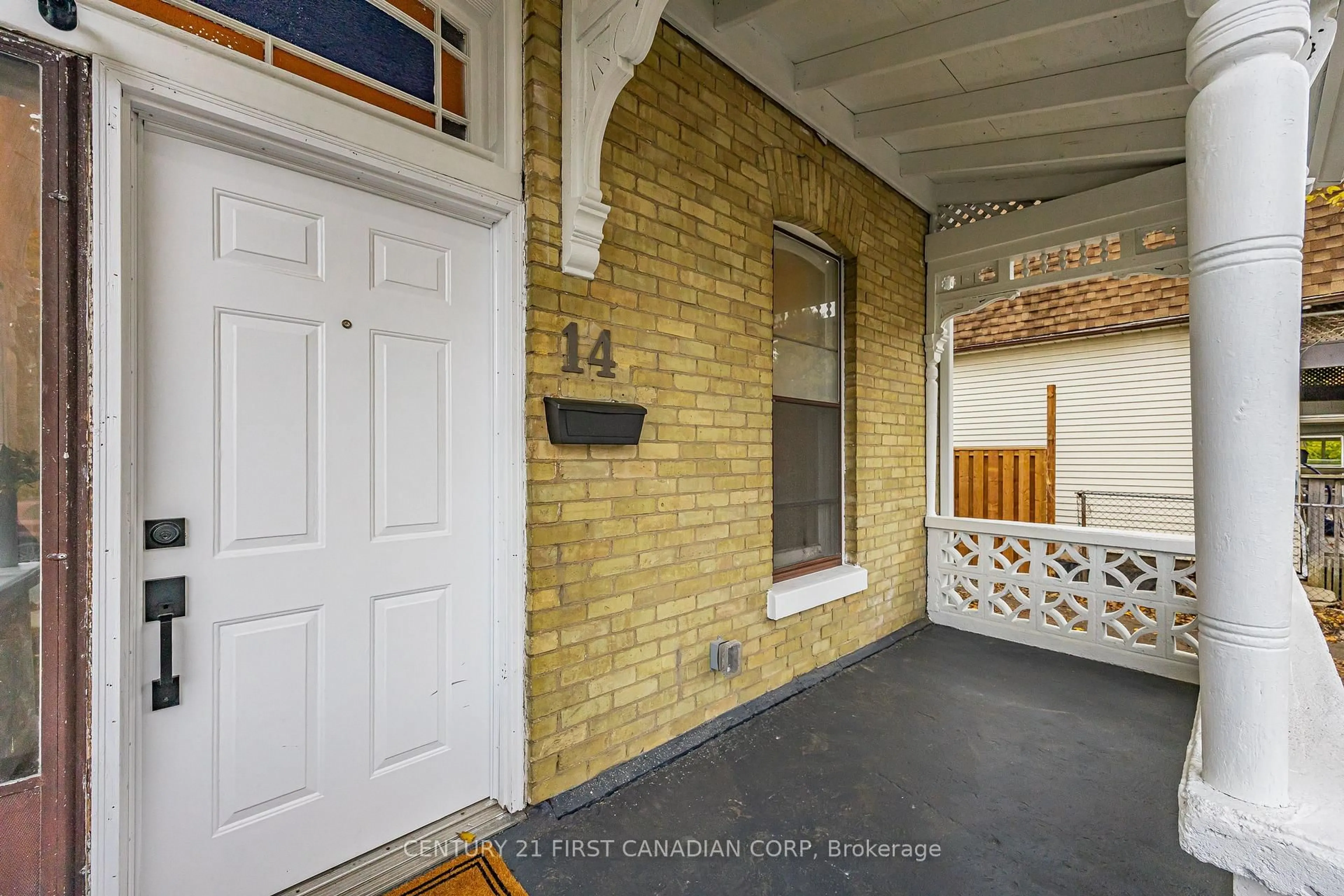 Indoor entryway for 14 Euclid Ave, London South Ontario N6C 1C1