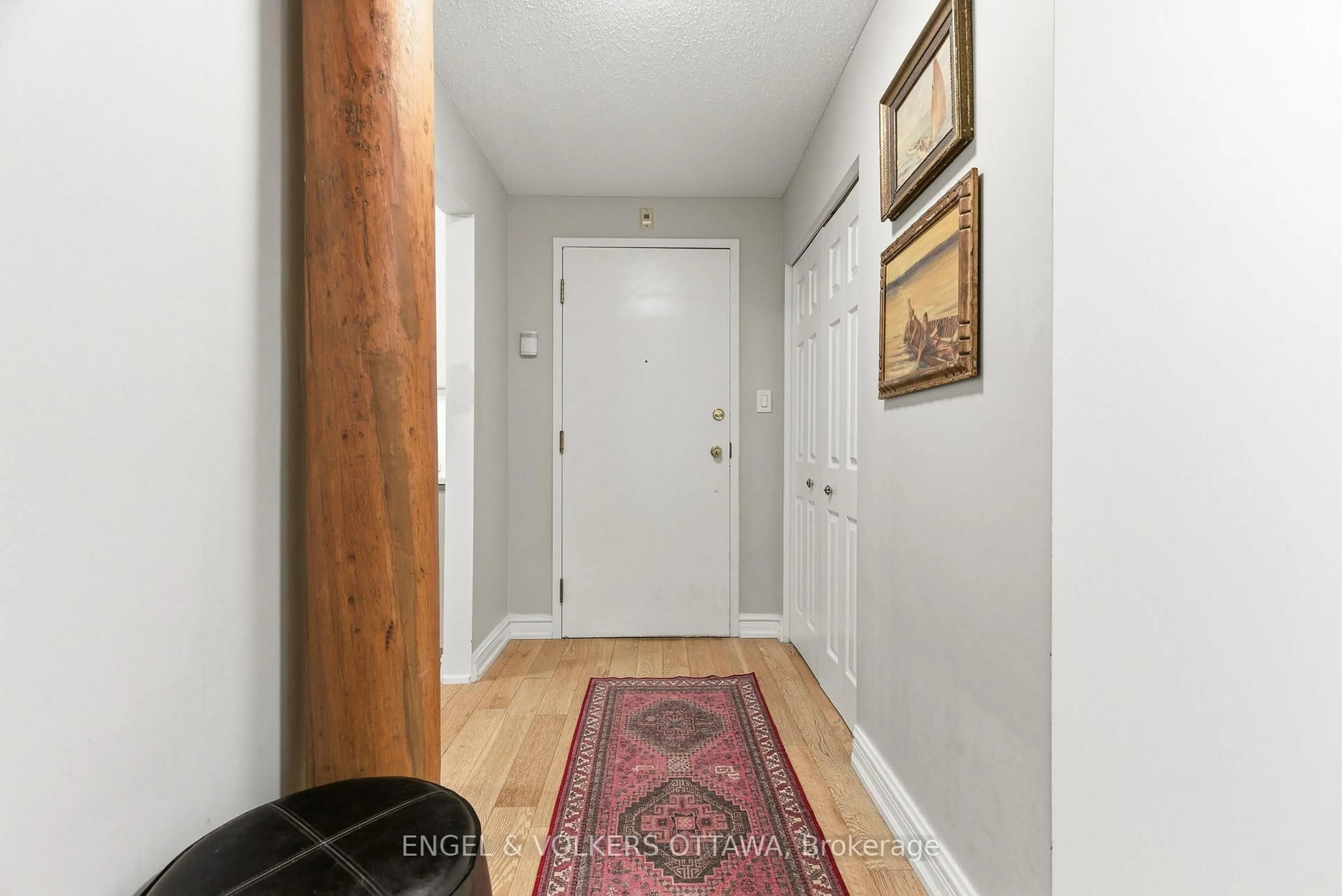 Indoor entryway for 1 Rosamond St #208, Almonte Ontario K0A 1A0
