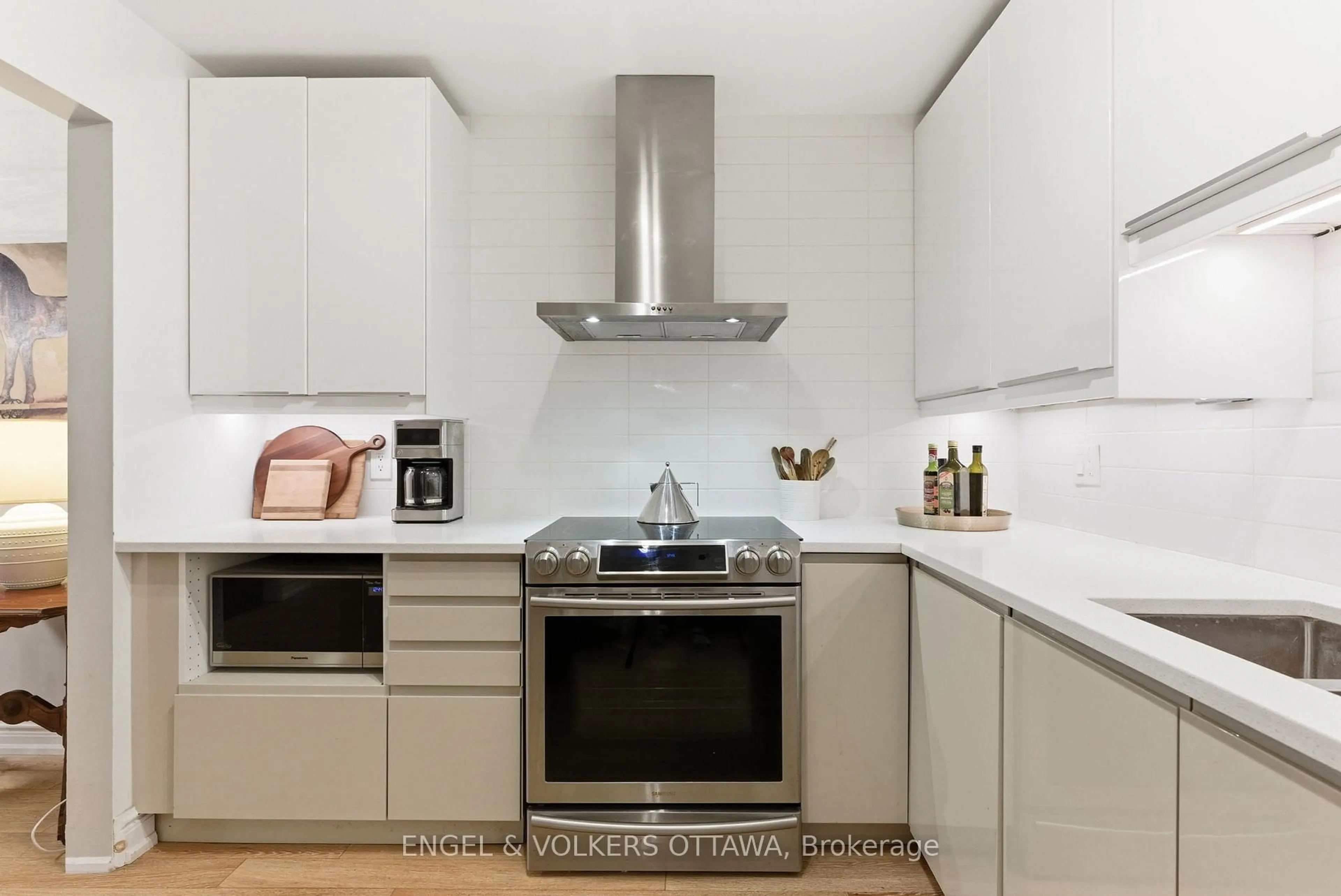 Standard kitchen, unknown for 1 Rosamond St #208, Almonte Ontario K0A 1A0
