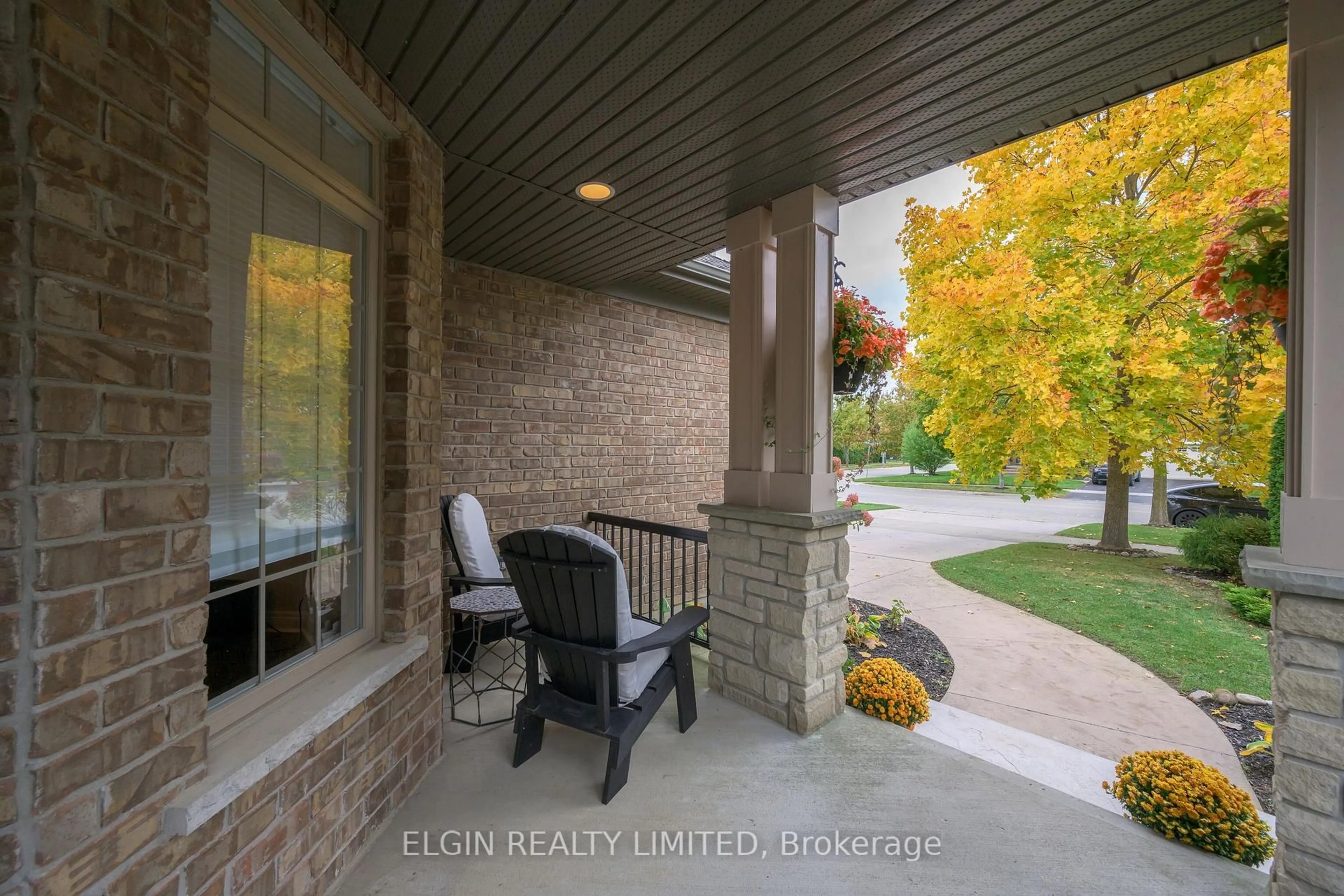 Patio, unknown for 160 Lake Margaret Tr, St. Thomas Ontario N5R 6L8