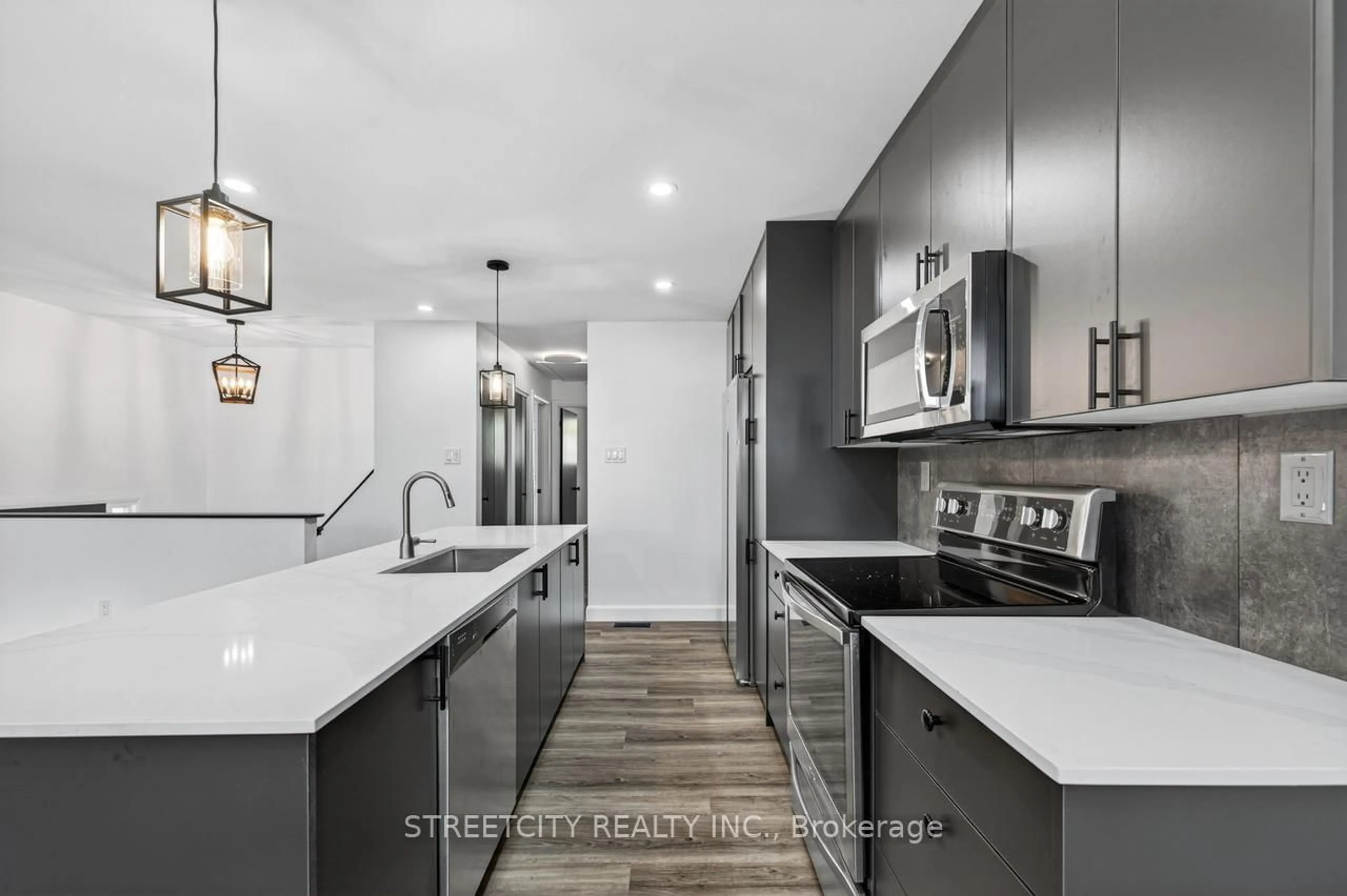 Open concept kitchen, unknown for 1128 Overlea Cres, Sarnia Ontario N7S 4E4