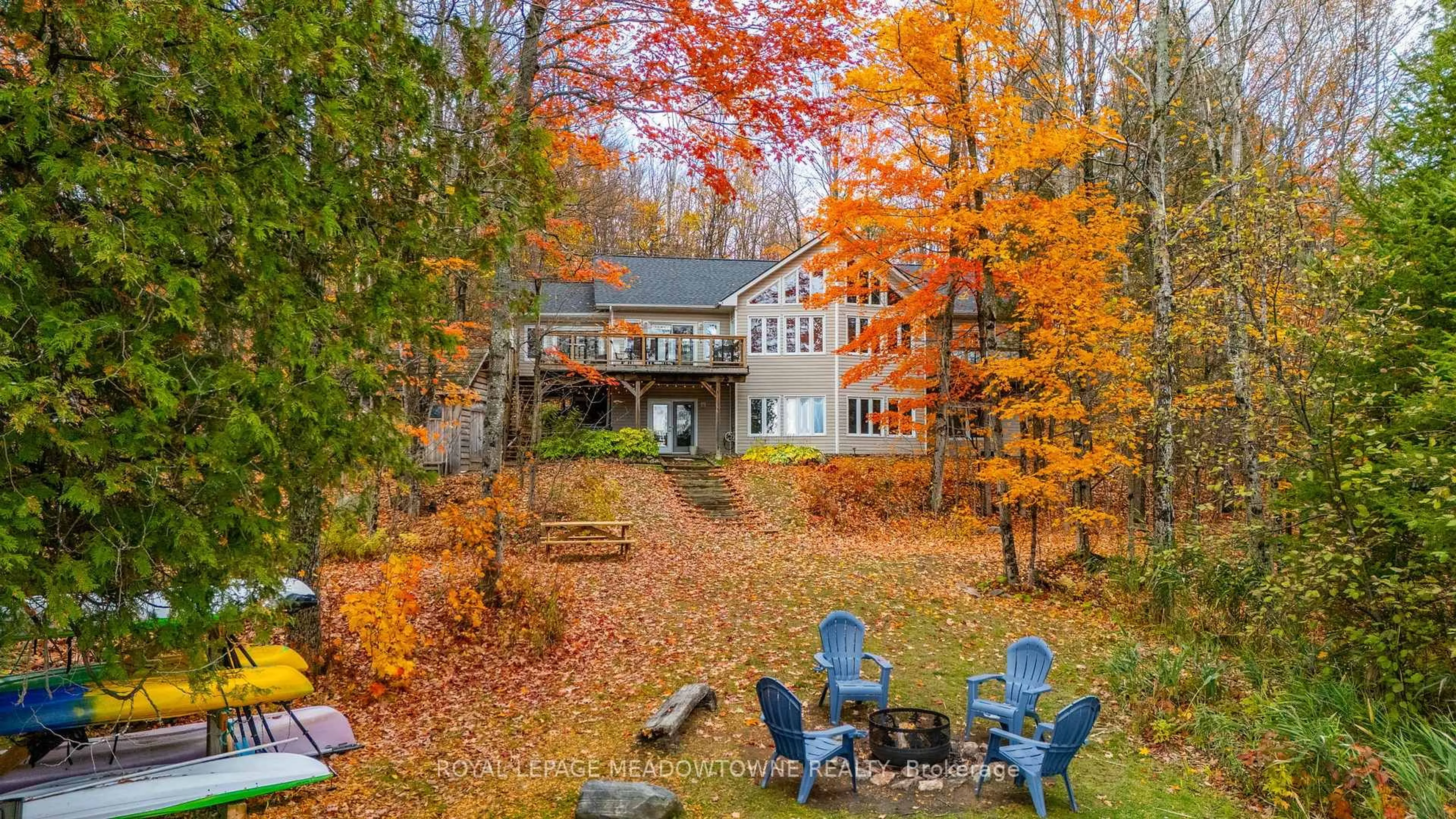 A pic from outside/outdoor area/front of a property/back of a property/a pic from drone, unknown for 1658 Hospitality Rd, Minden Hills Ontario K0M 2K0