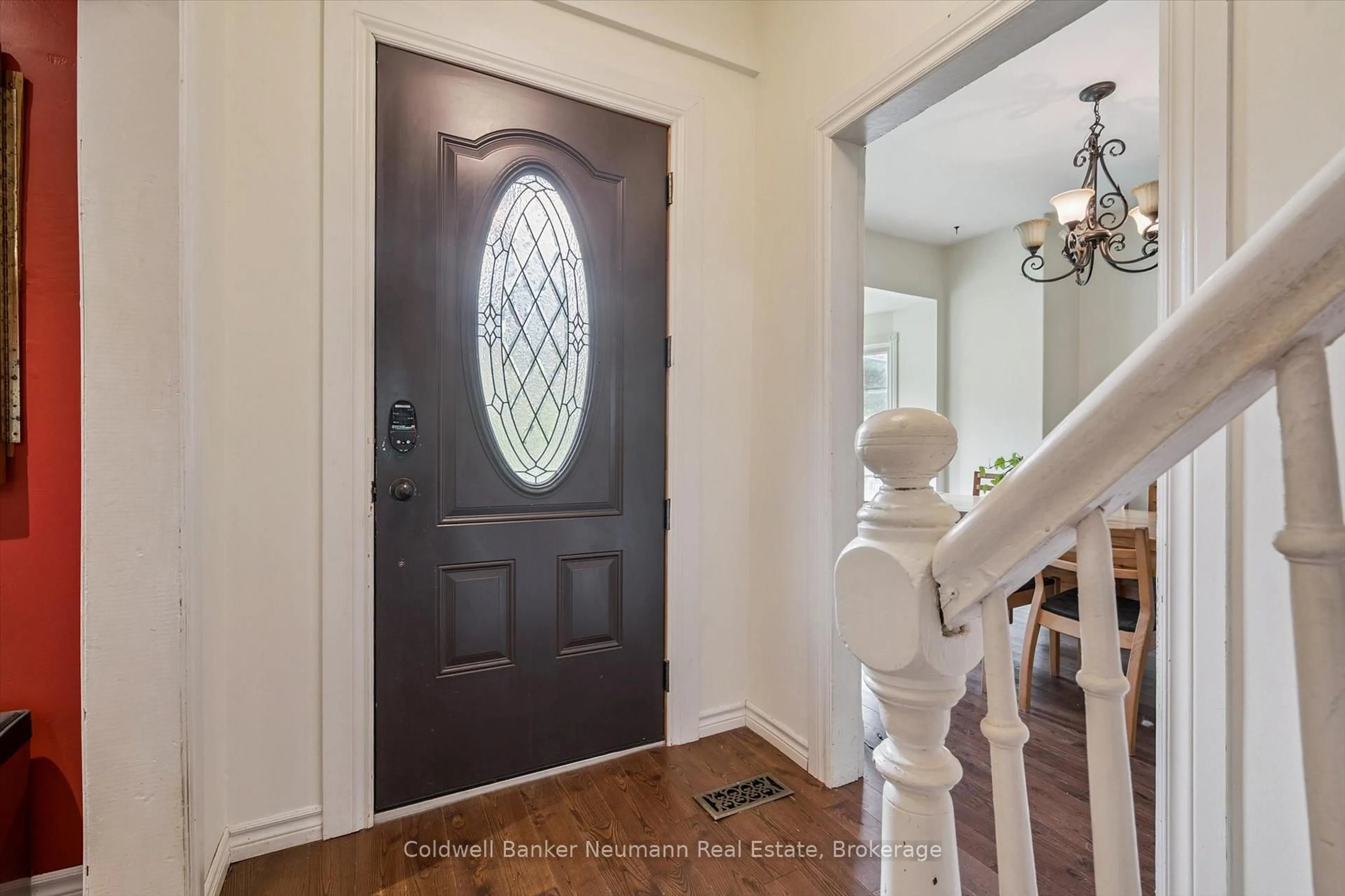 Indoor entryway for 49 Dublin St, Guelph Ontario N1H 4M1