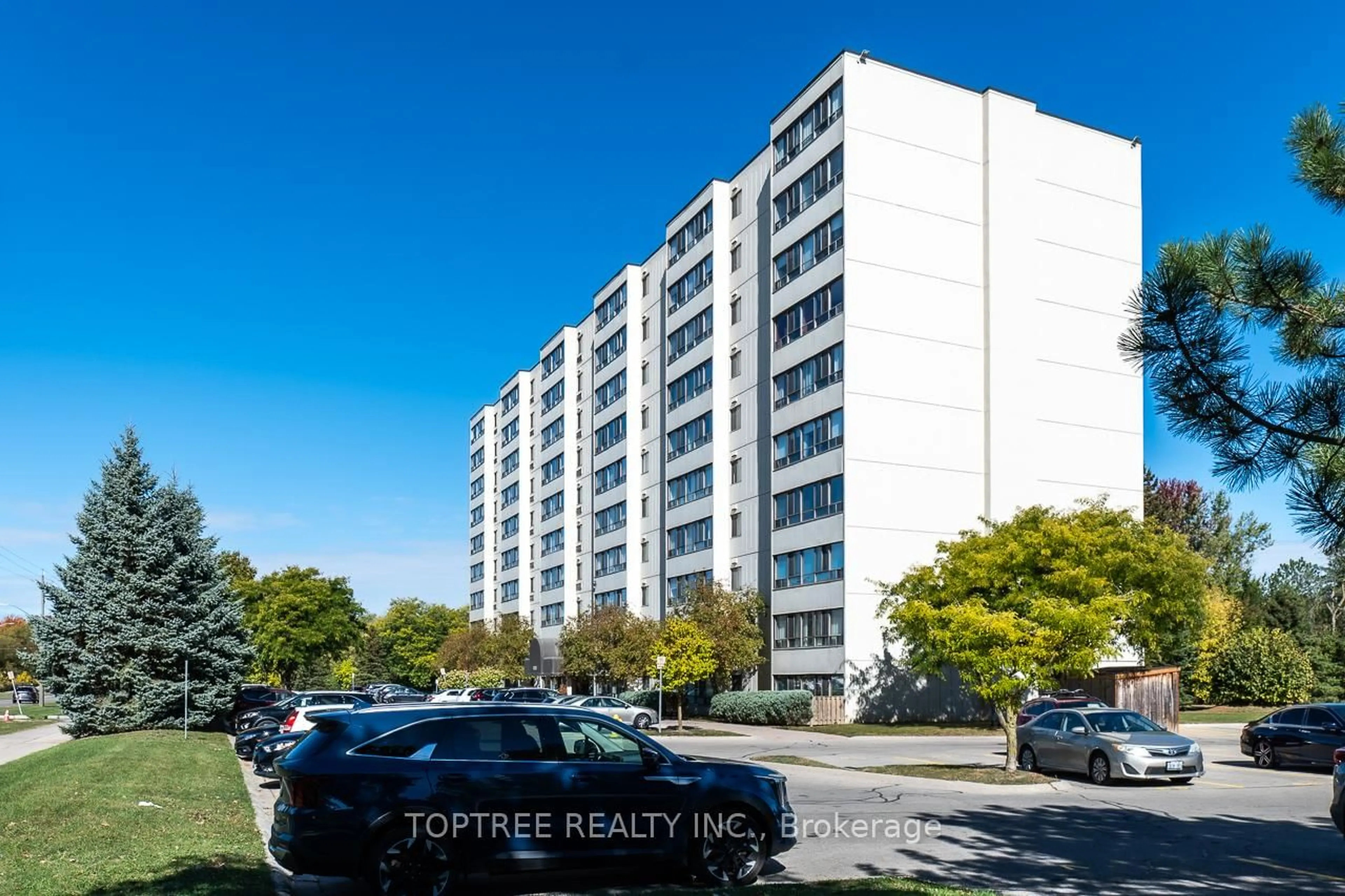 A pic from outside/outdoor area/front of a property/back of a property/a pic from drone, street for 1600 Adelaide St #610, London North Ontario N5X 3H6