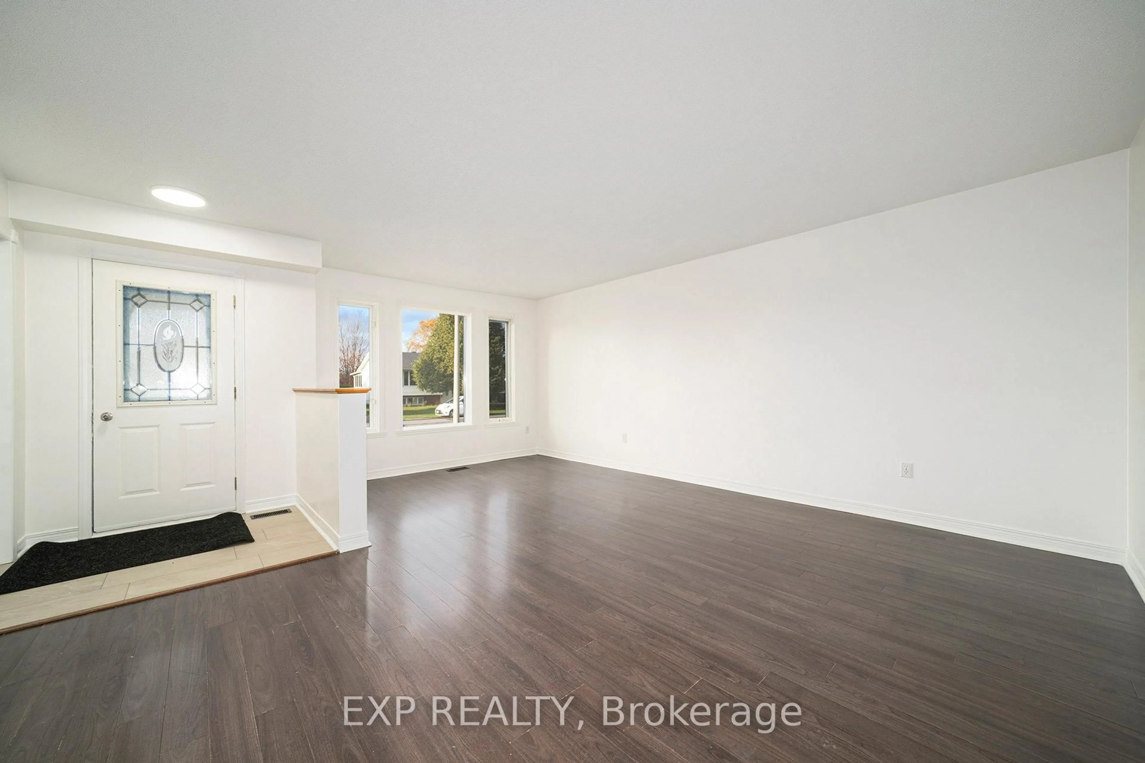 A pic of a room for 14 Felker Way, South Dundas Ontario K0C 1X0