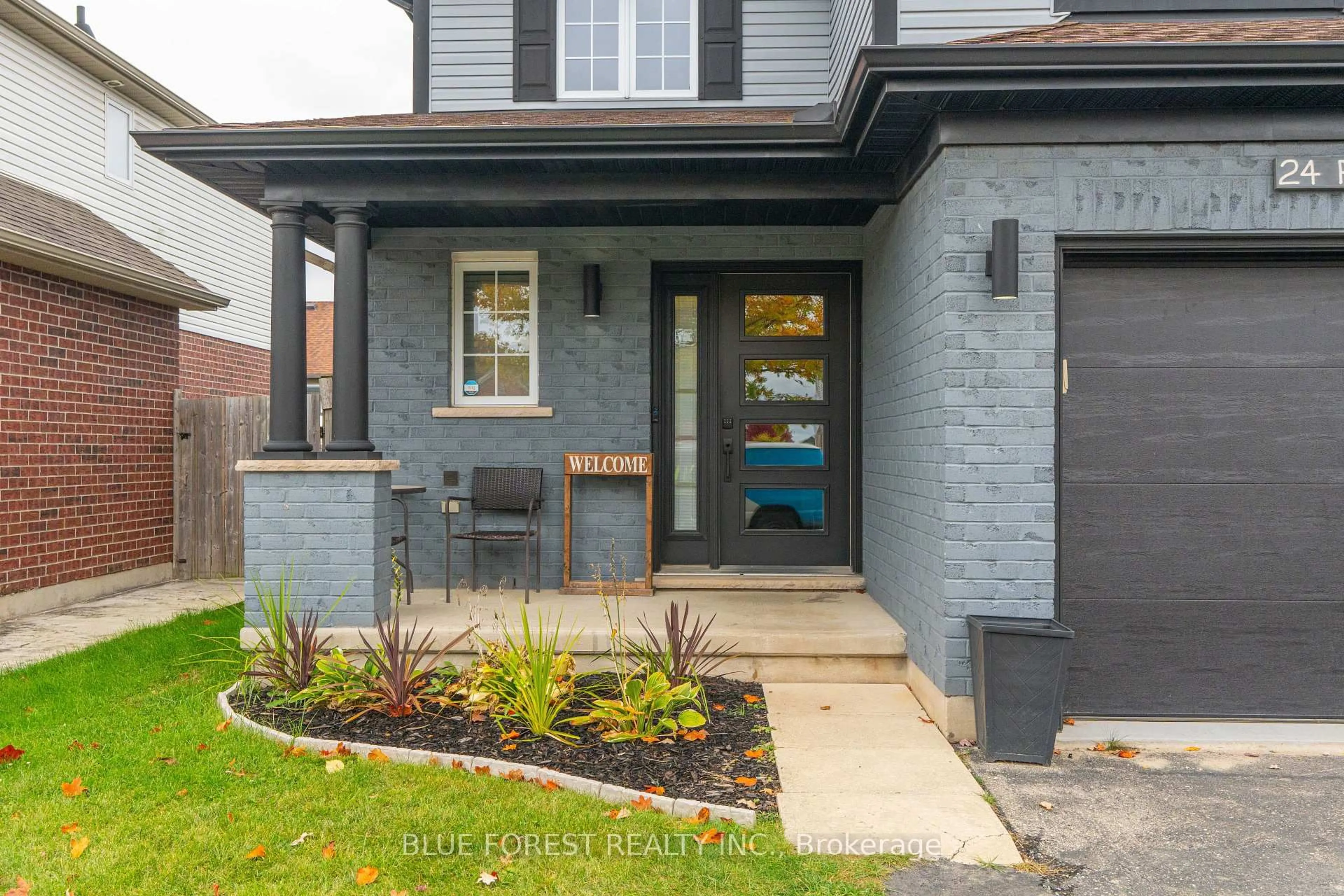 Home with brick exterior material, street for 24 Peach Tree Blvd, St. Thomas Ontario N5R 0B3