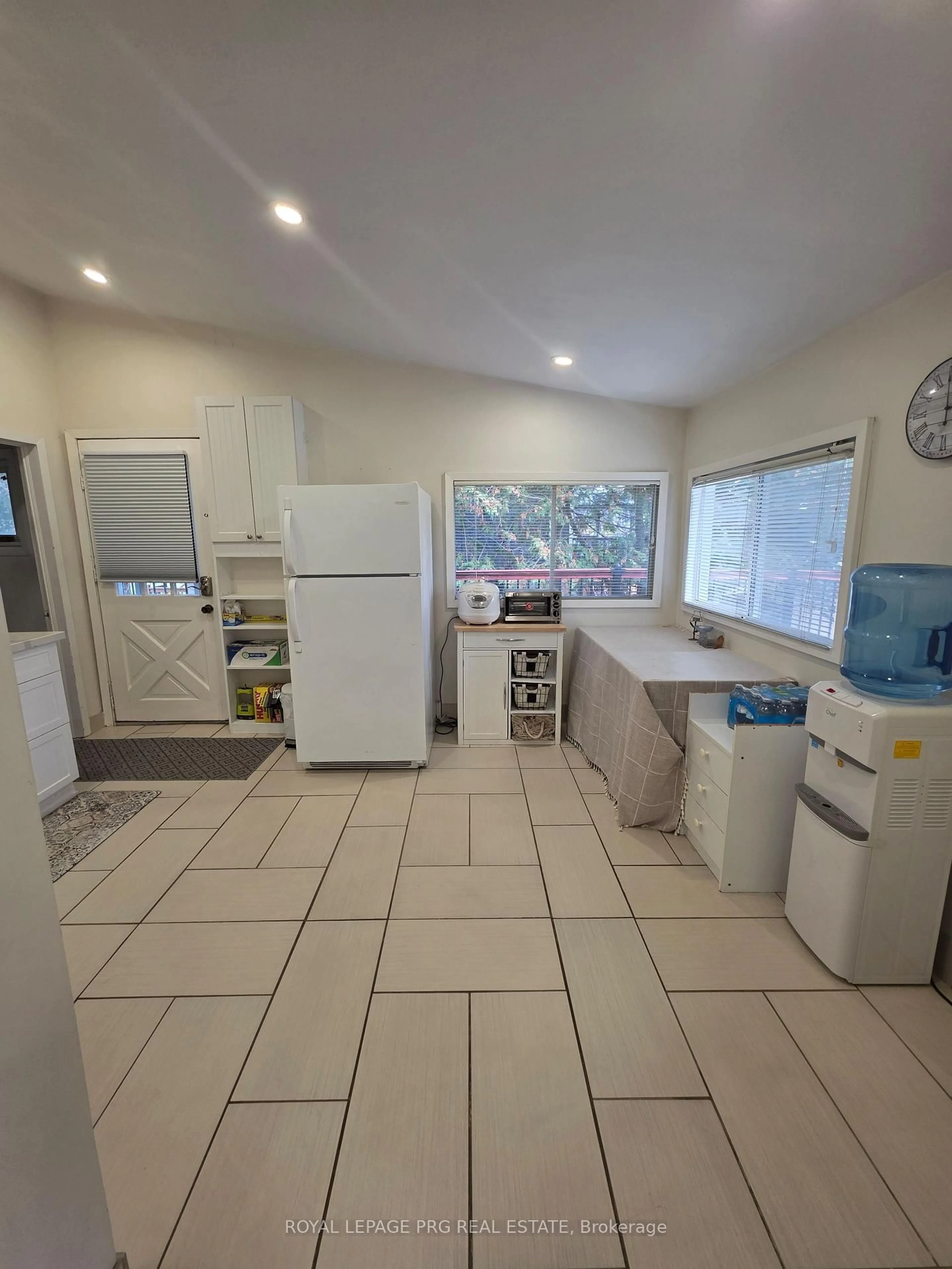 Standard kitchen, unknown for 183 McGuire Beach Rd, Kawartha Lakes Ontario K0M 2B0