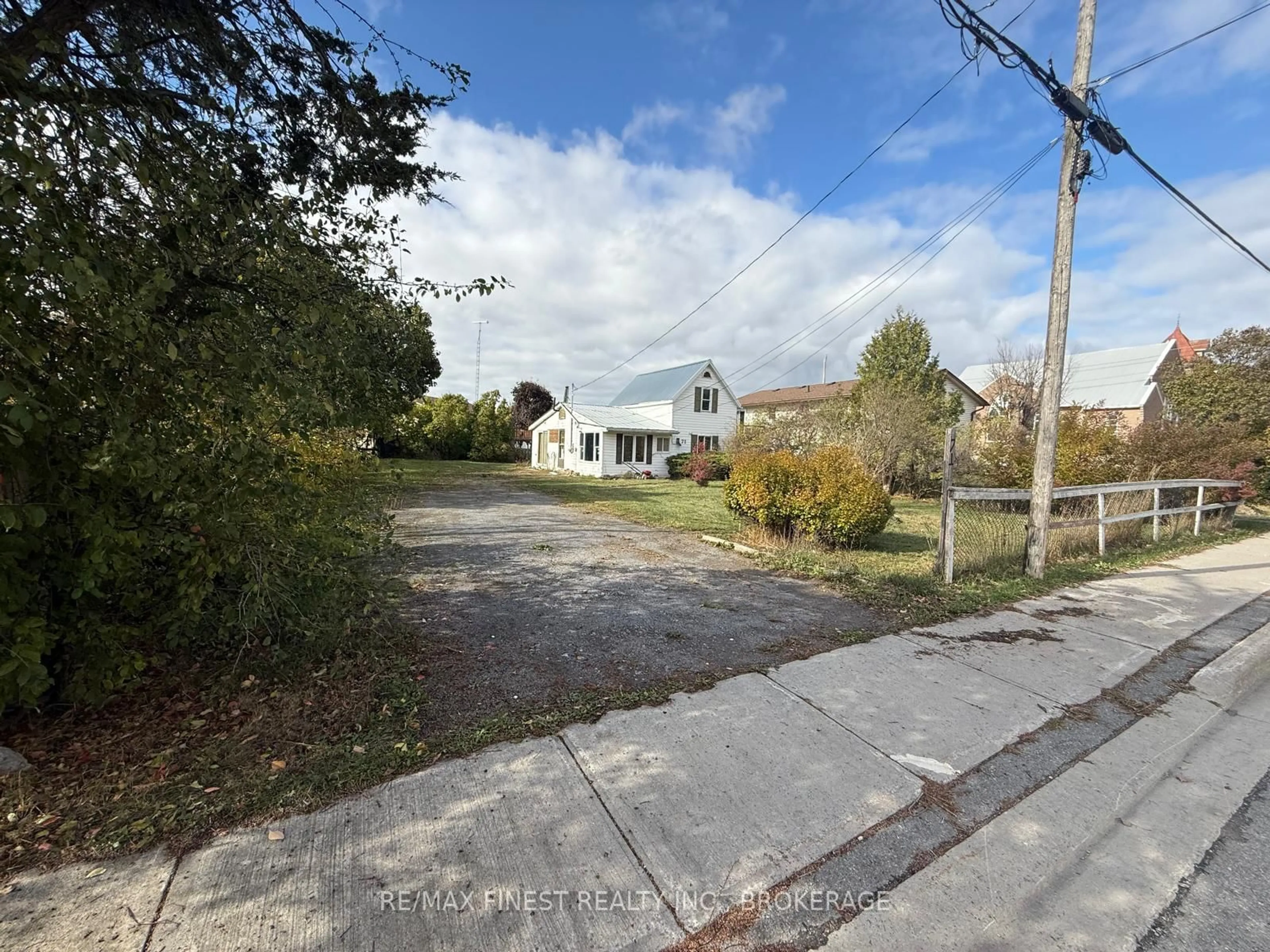 A pic from outside/outdoor area/front of a property/back of a property/a pic from drone, street for 71 Factory St, Bissett Creek Ontario K0H 2H0