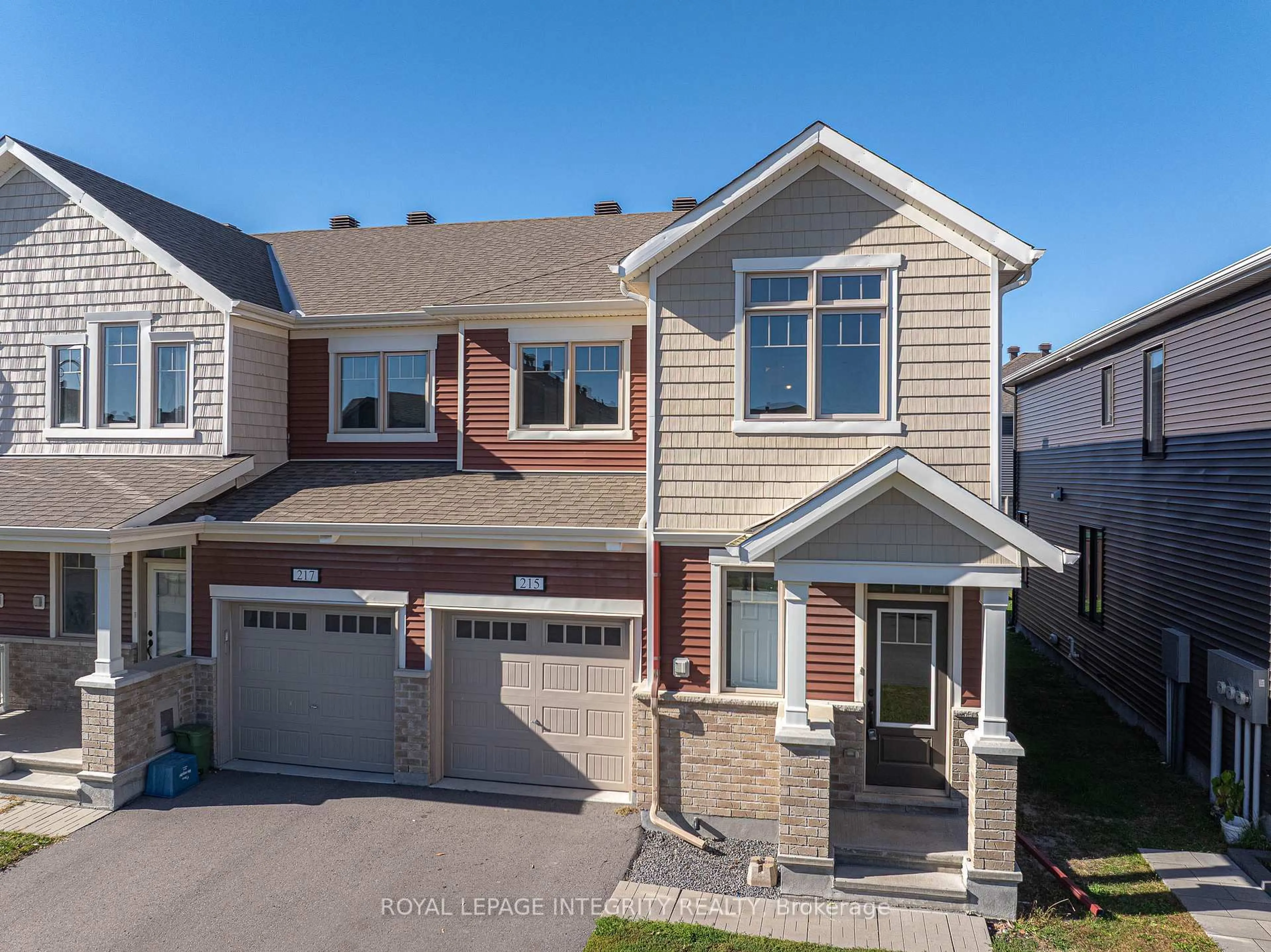 Unknown for 215 Merak Way, Ottawa Ontario K2J 6N7