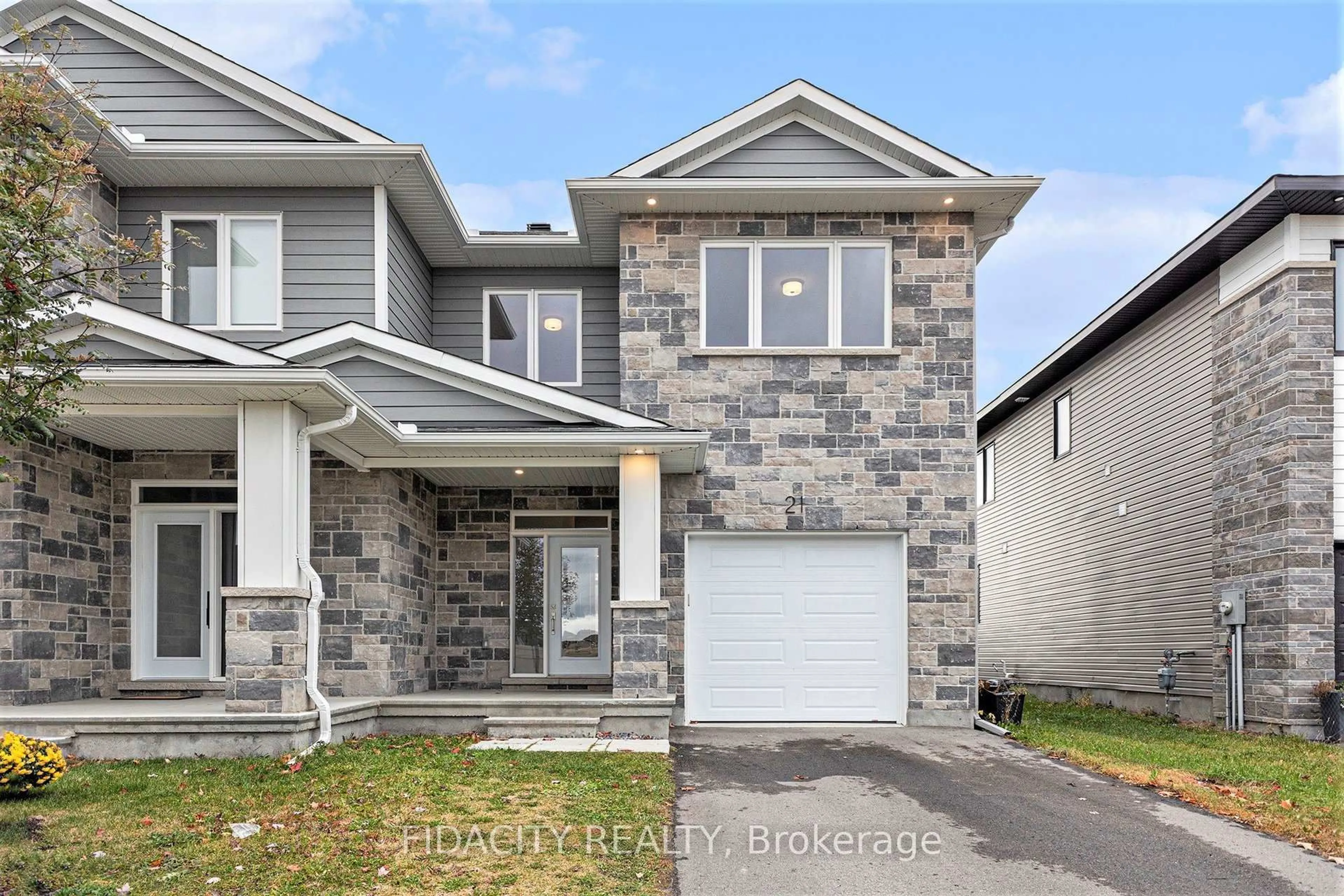 Unknown for 21 Mac Beattie Dr, Arnprior Ontario K7S 0J3