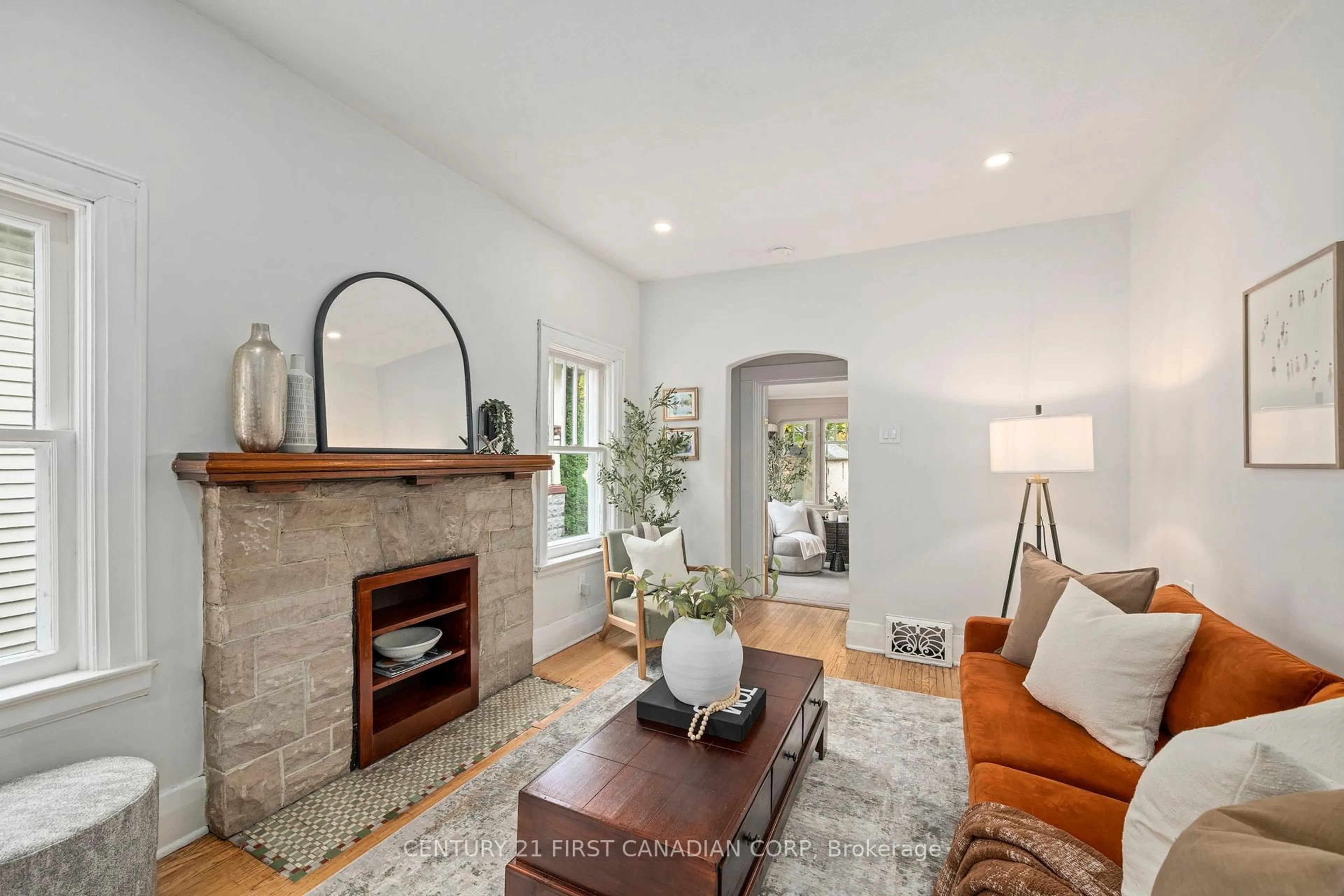 Living room with furniture, unknown for 50 BECHER St, London South Ontario N6C 1A5
