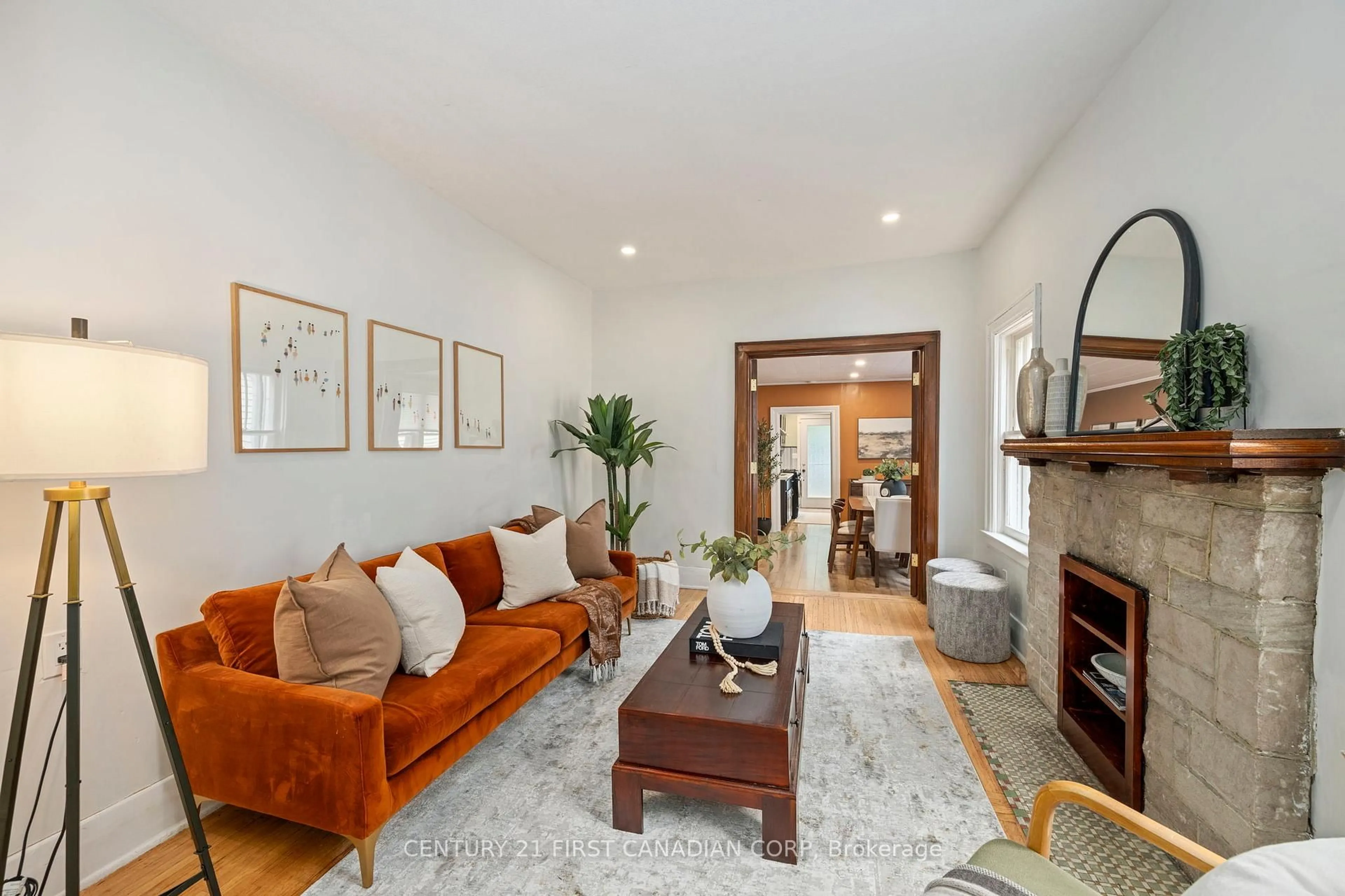 Living room with furniture, unknown for 50 BECHER St, London South Ontario N6C 1A5