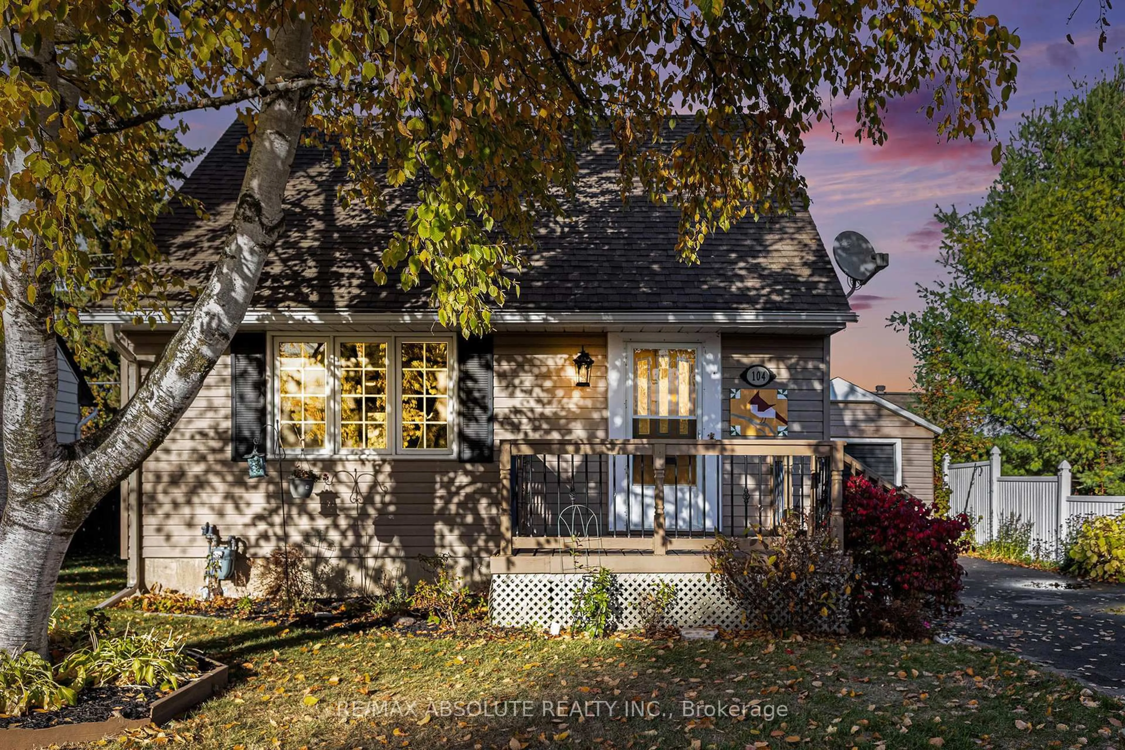 Unknown for 104 Third Ave, Arnprior Ontario K7S 1Y8