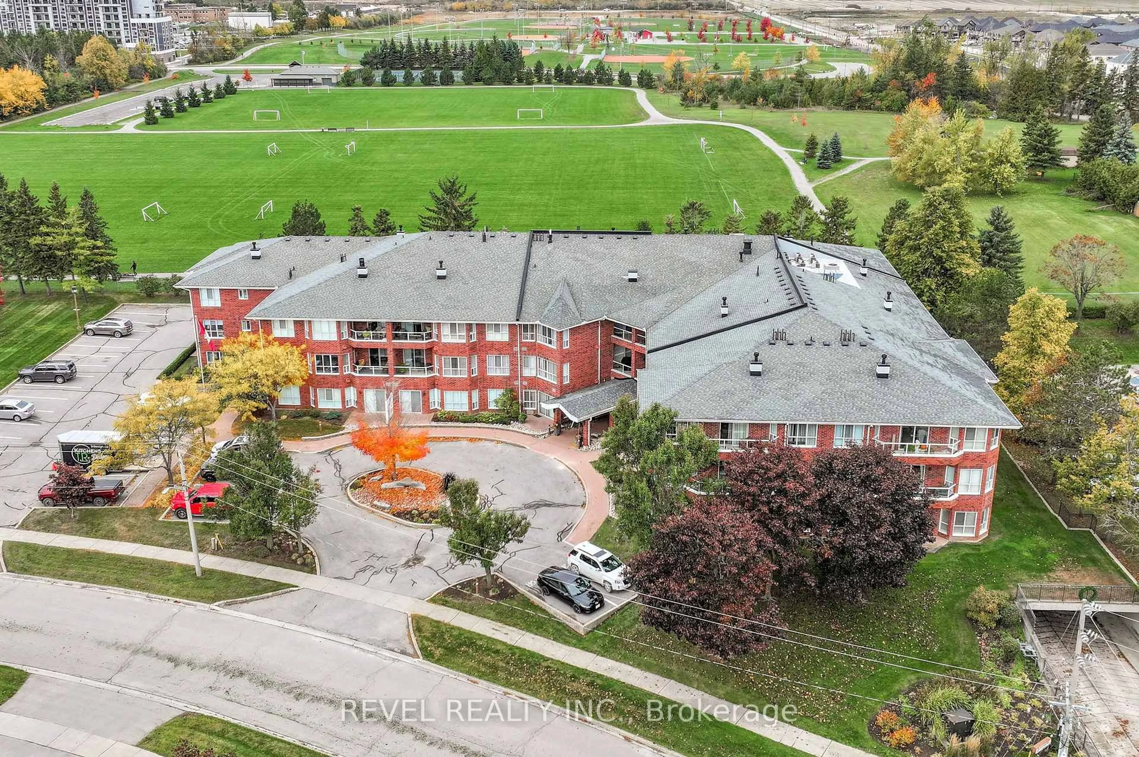 A pic from outside/outdoor area/front of a property/back of a property/a pic from drone, mountain view for 3 Heritage Way #306, Kawartha Lakes Ontario K9V 5Z1