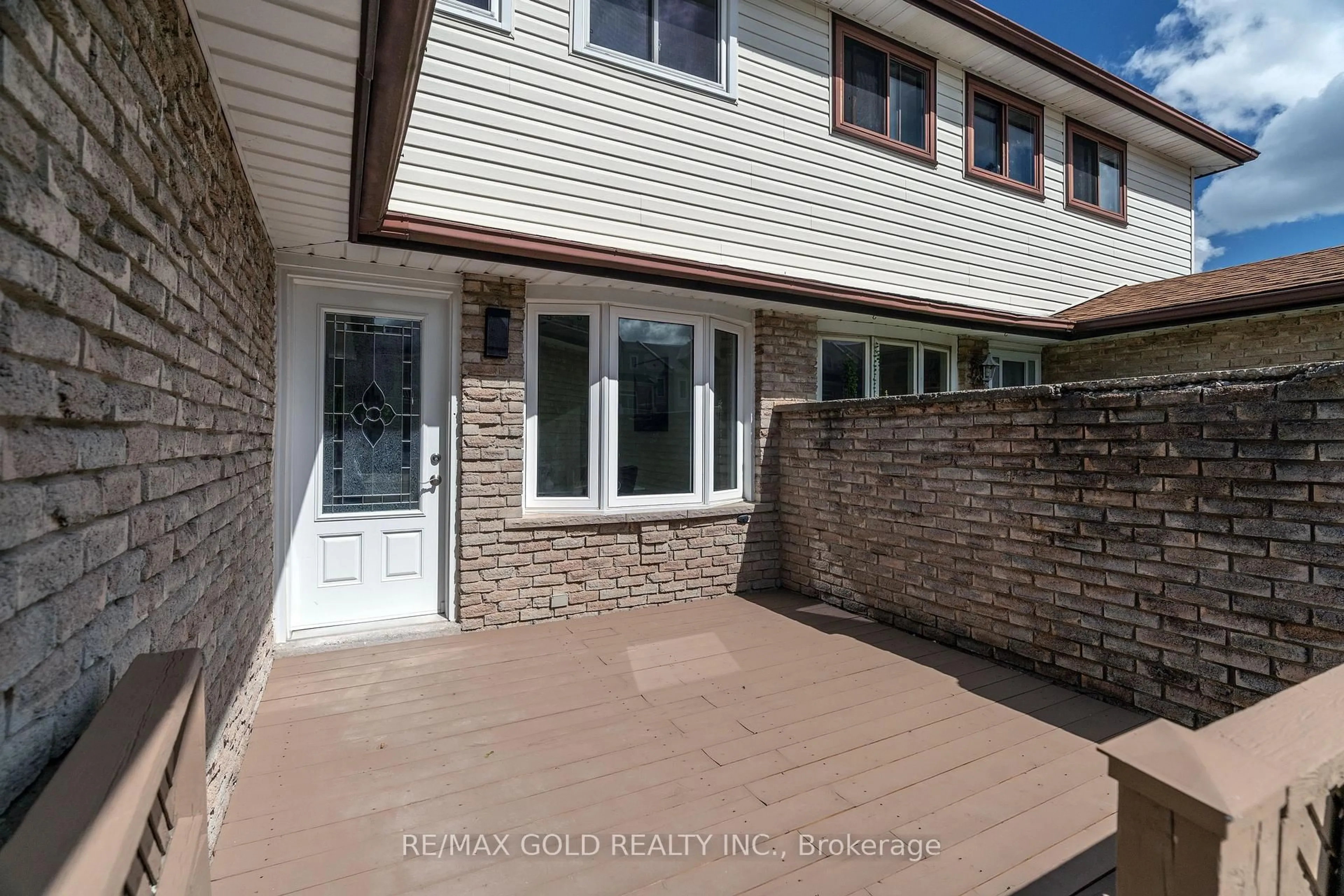 Unknown for 384 Westwood Dr, Kitchener Ontario N2M 2L6