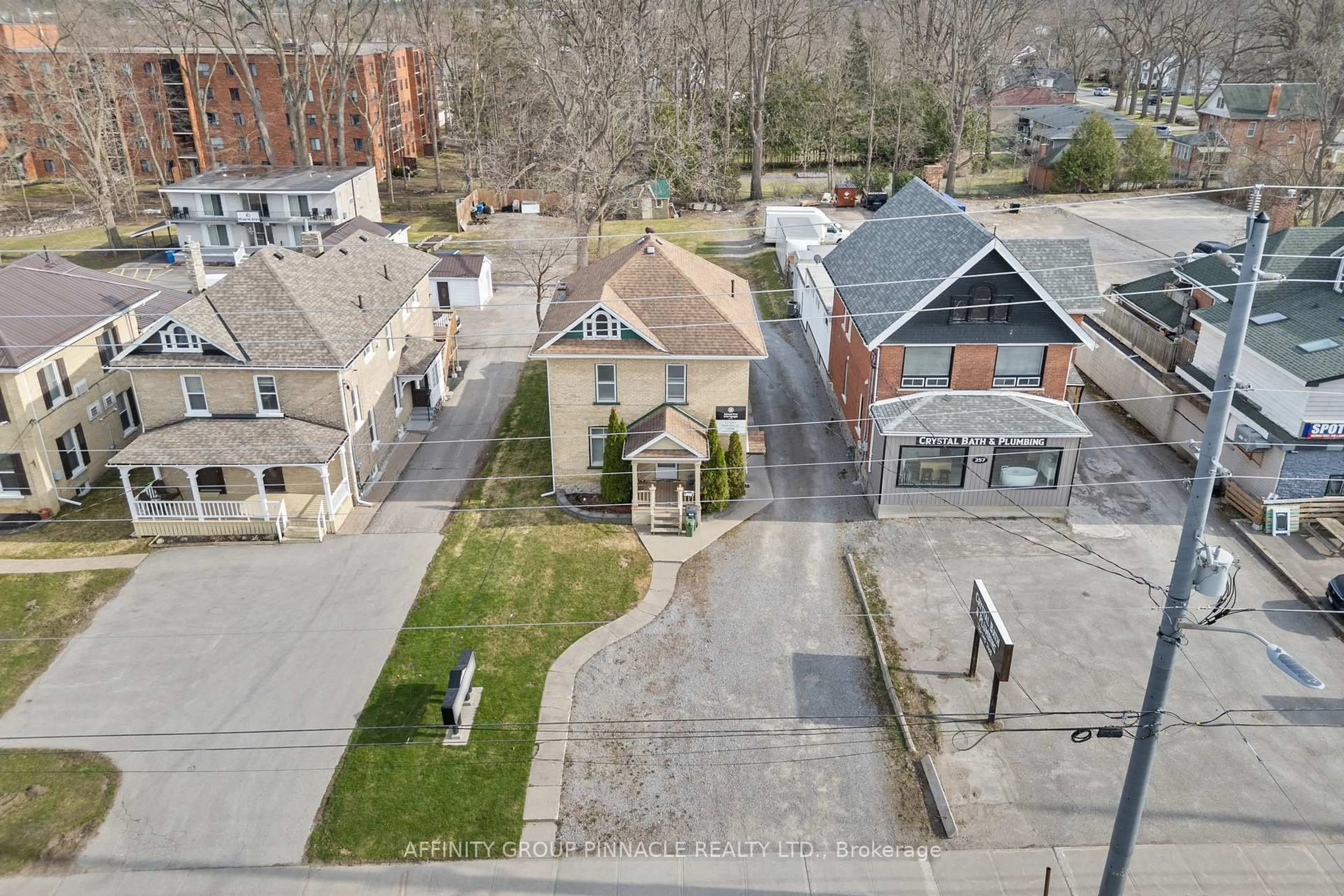 A pic from outside/outdoor area/front of a property/back of a property/a pic from drone, street for 255 Kent St, Kawartha Lakes Ontario K9V 2Z4