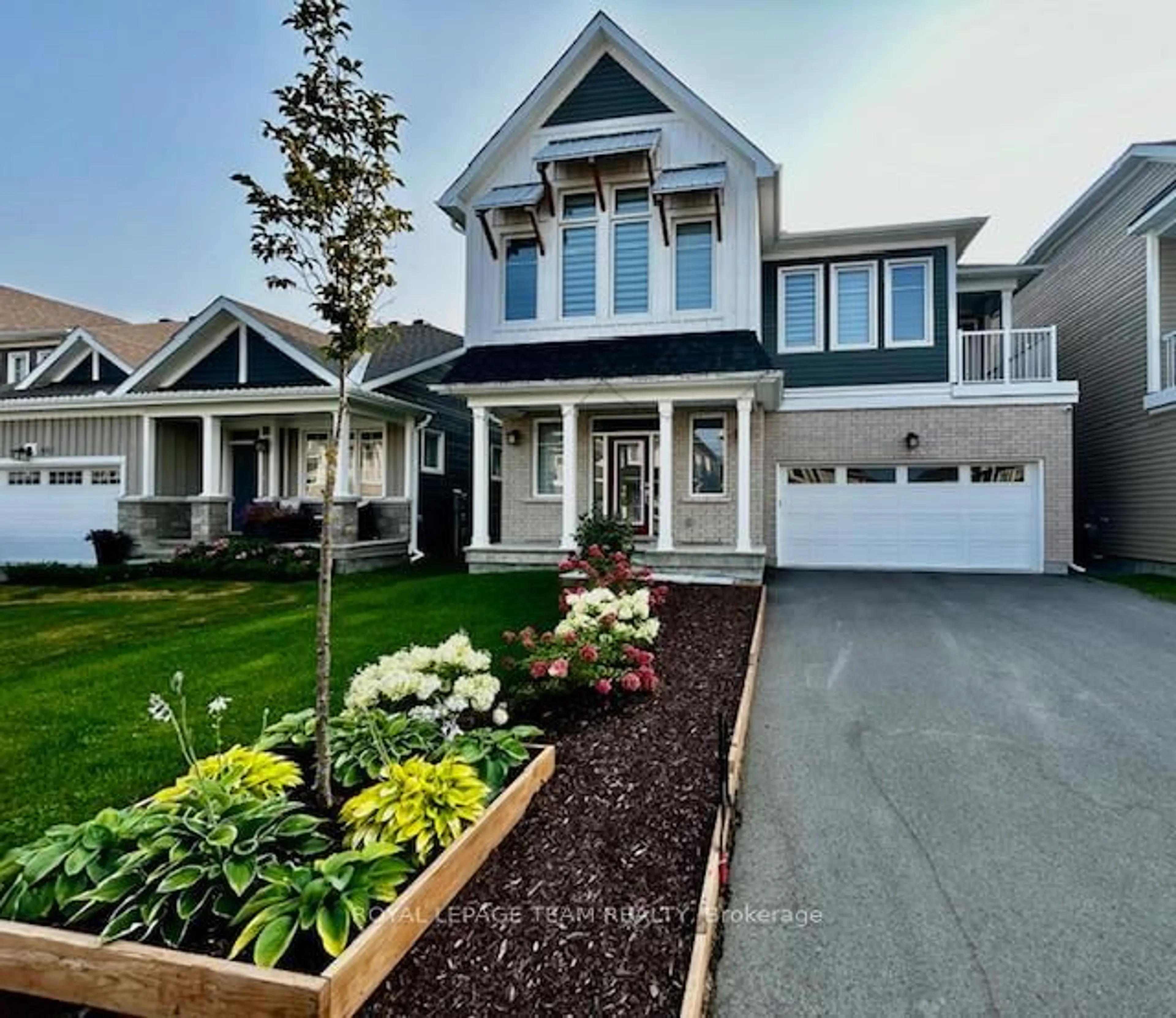 Home with vinyl exterior material, street for 248 PURSUIT Terr, Richmond Ontario K0A 2Z0
