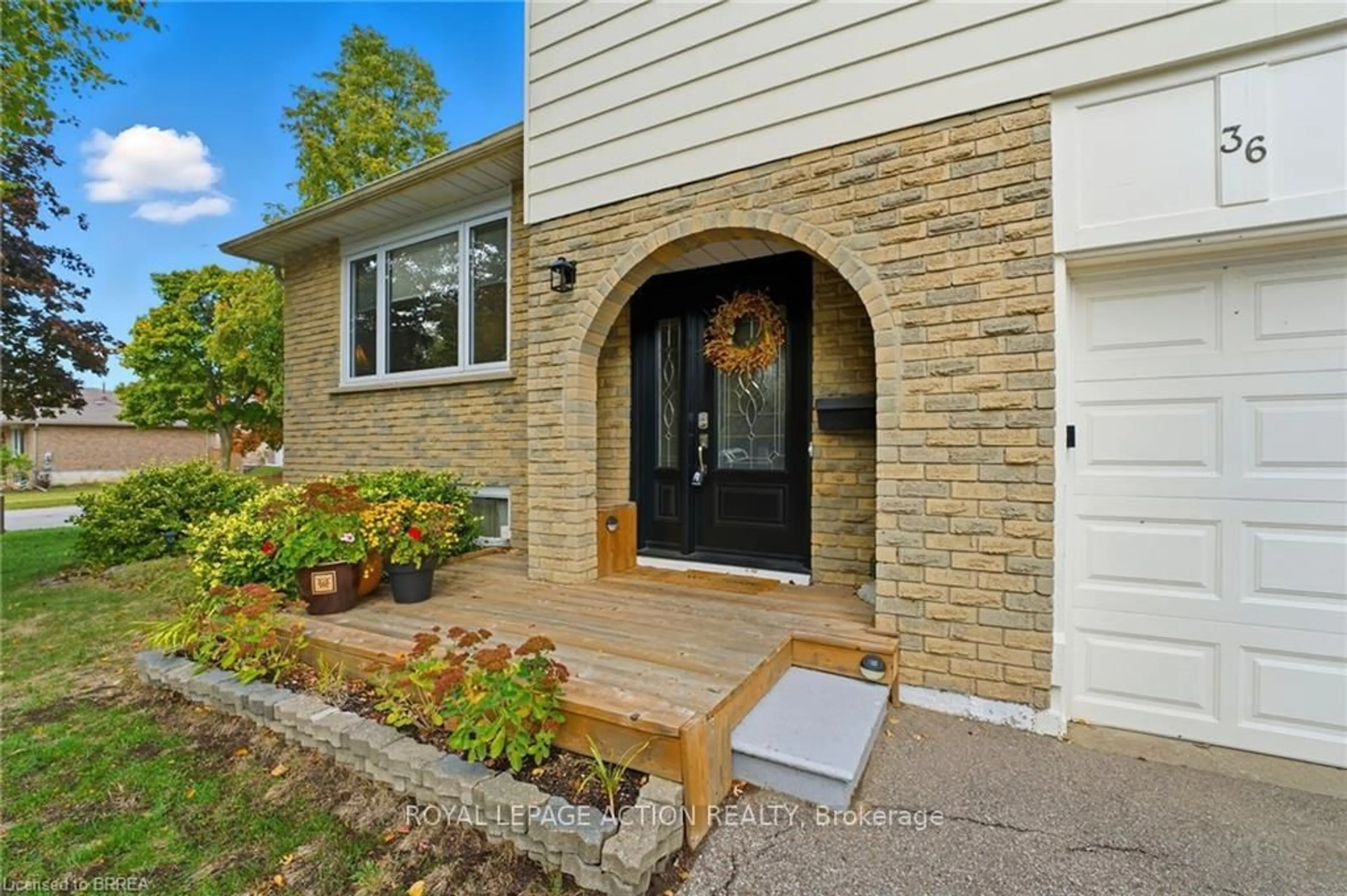 Home with brick exterior material, street for 36 King's Hill Lane, Brantford Ontario N3T 6A4