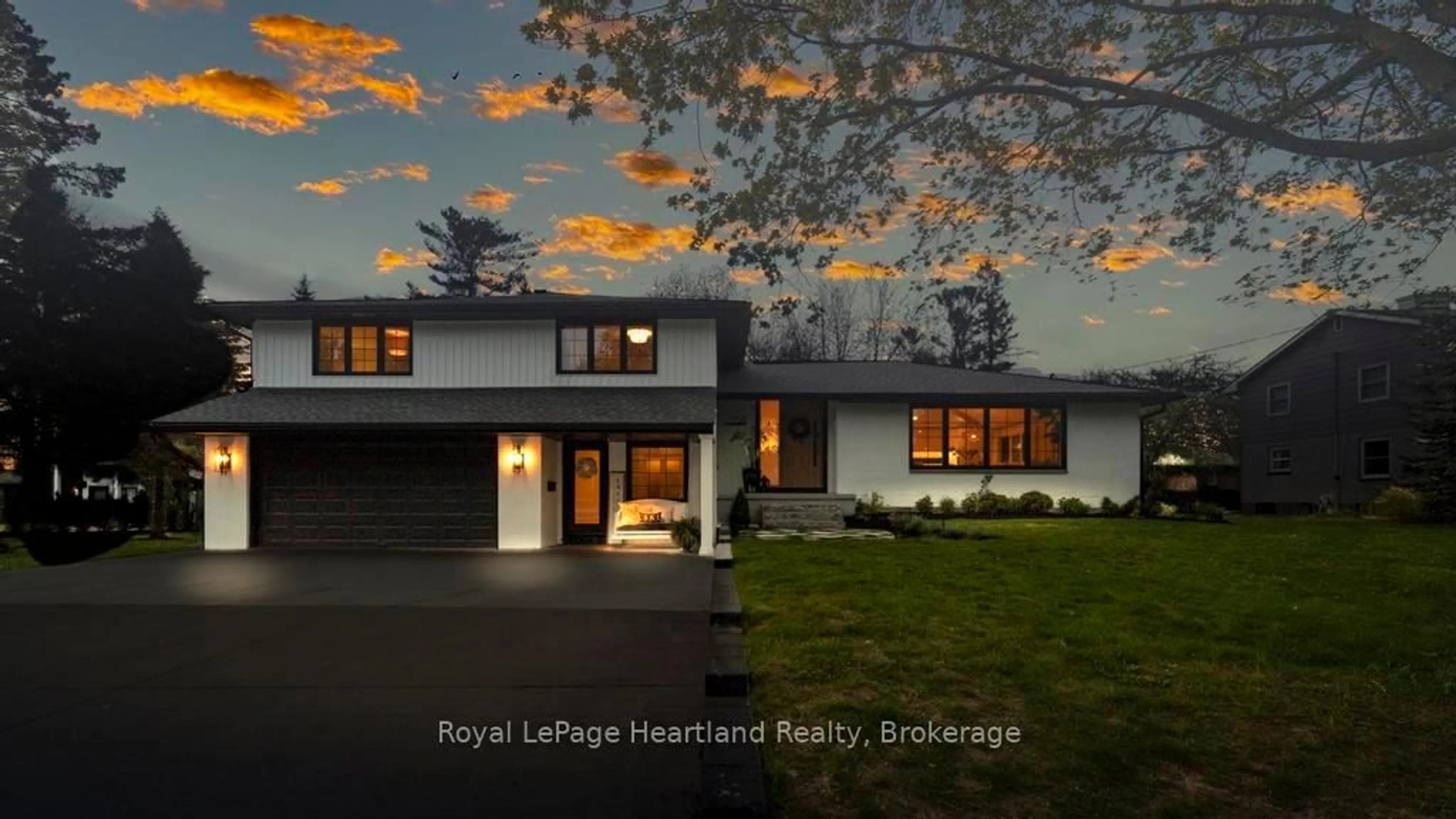 Blurry image for 238 Bennett St, Goderich Ontario N7A 1X9