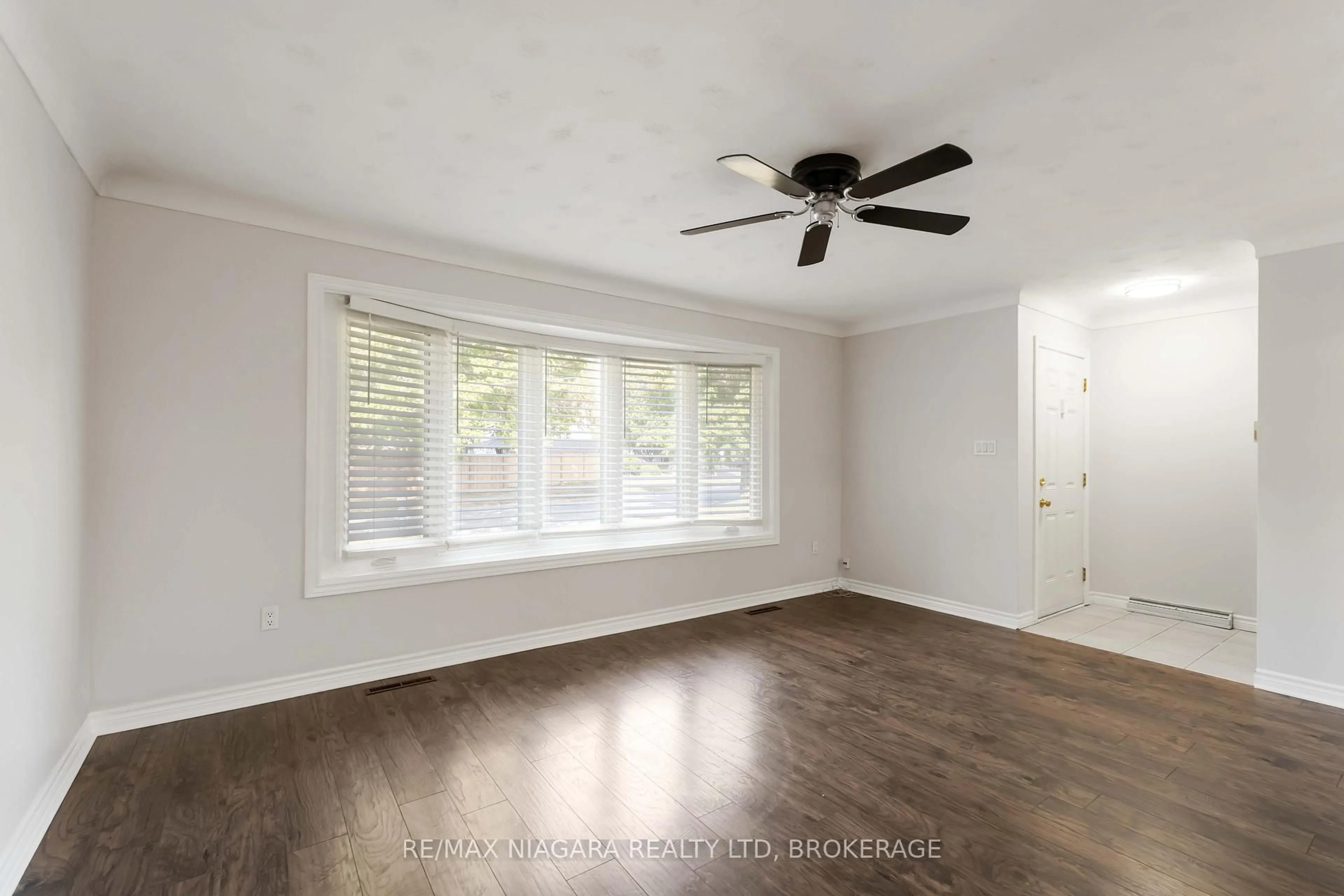 A pic of a room for 80 Ted St, St. Catharines Ontario L2N 1E5