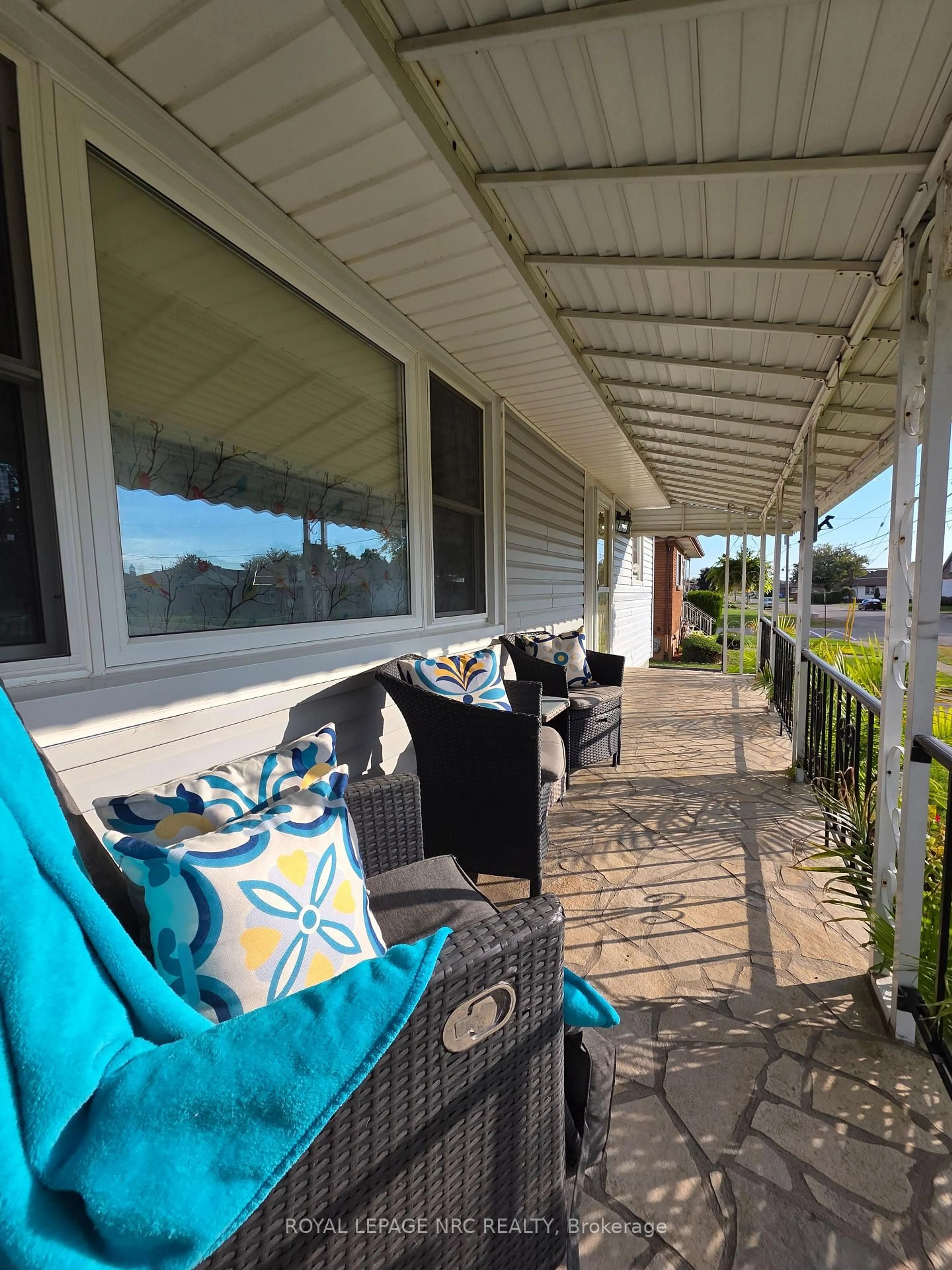 Patio, water/lake/river/ocean view for 141 Mercury Ave, Port Colborne Ontario L3K 2C8