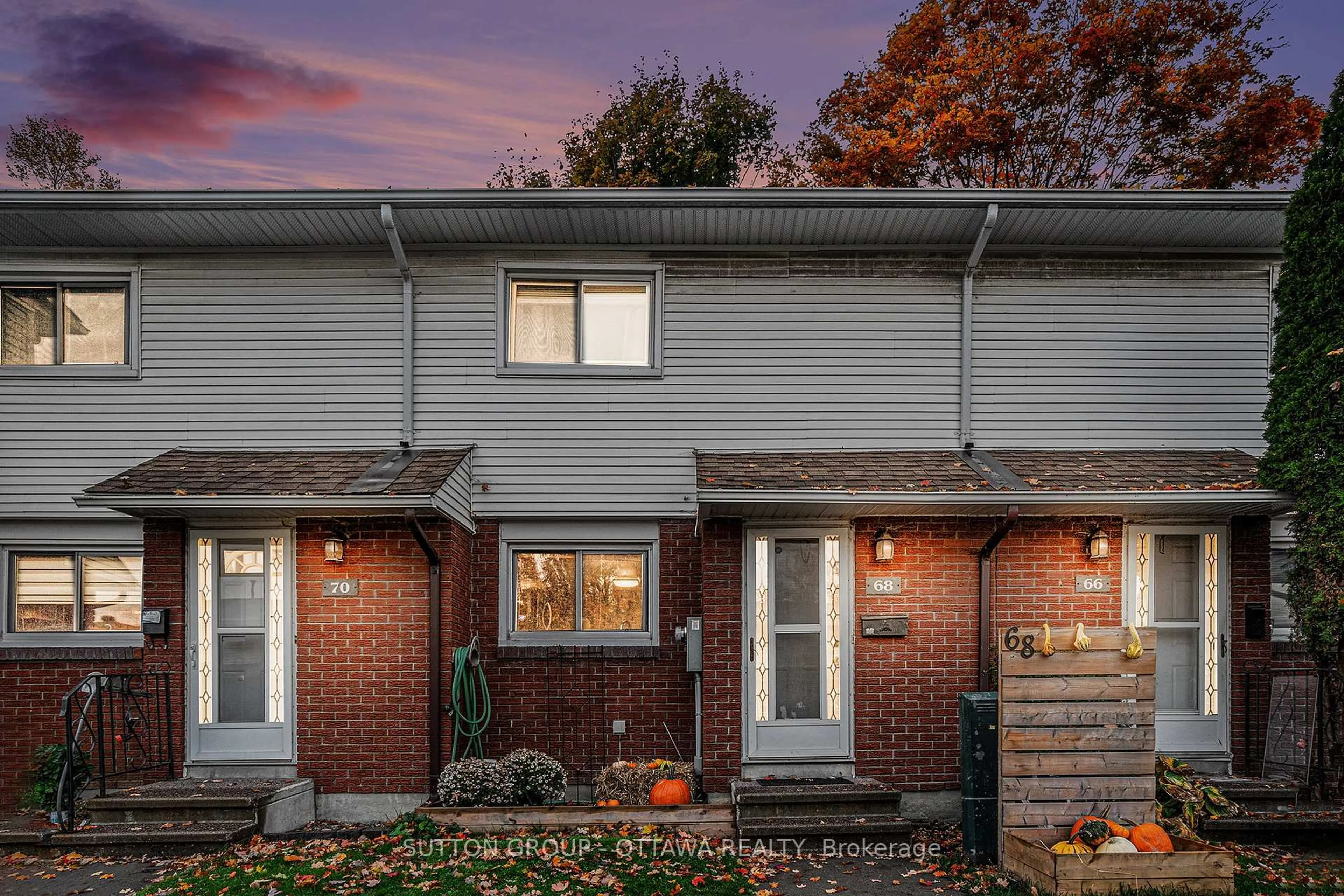 Home with brick exterior material, street for 1045 Morrison Dr #68, Ottawa Ontario K2H 7L2