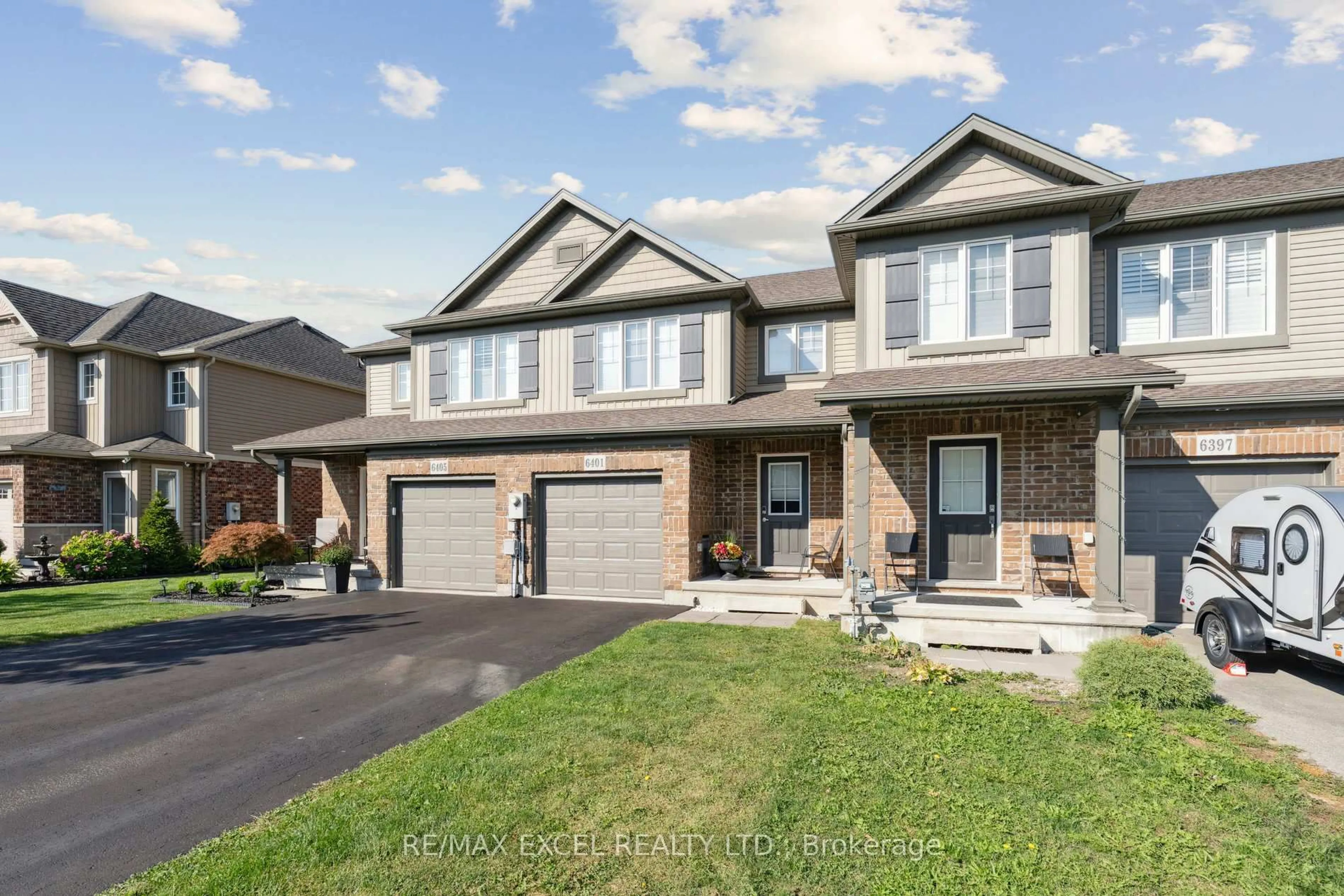 Home with brick exterior material, street for 6401 Shapton Cres, Niagara Falls Ontario L2H 0L8