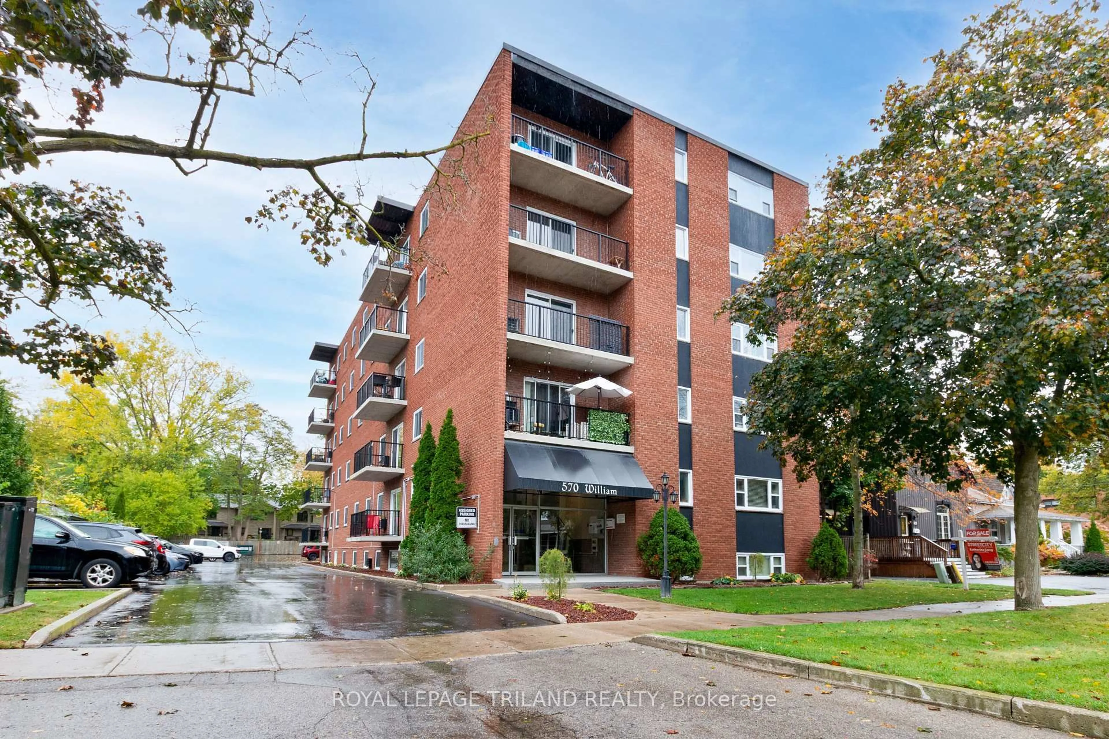 Home with brick exterior material, street for 570 William St #404, London East Ontario N6B 3E9