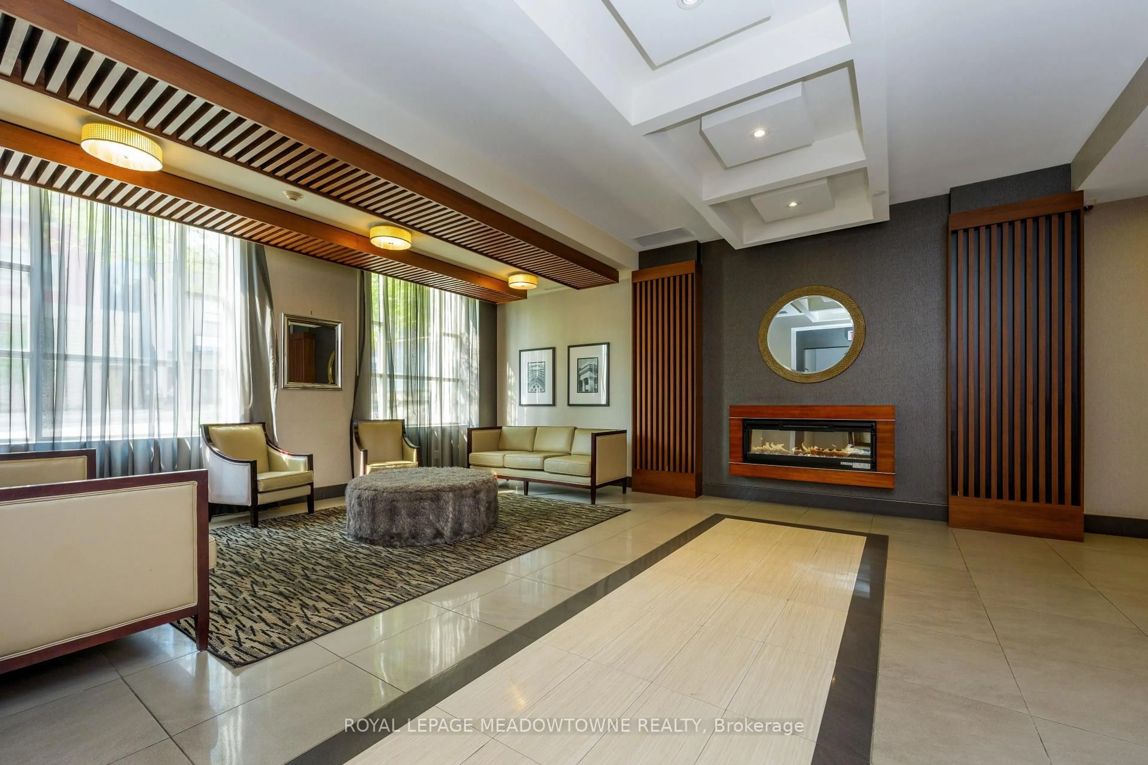 Lobby for 150 Main St #505, Hamilton Ontario L8P 1H8