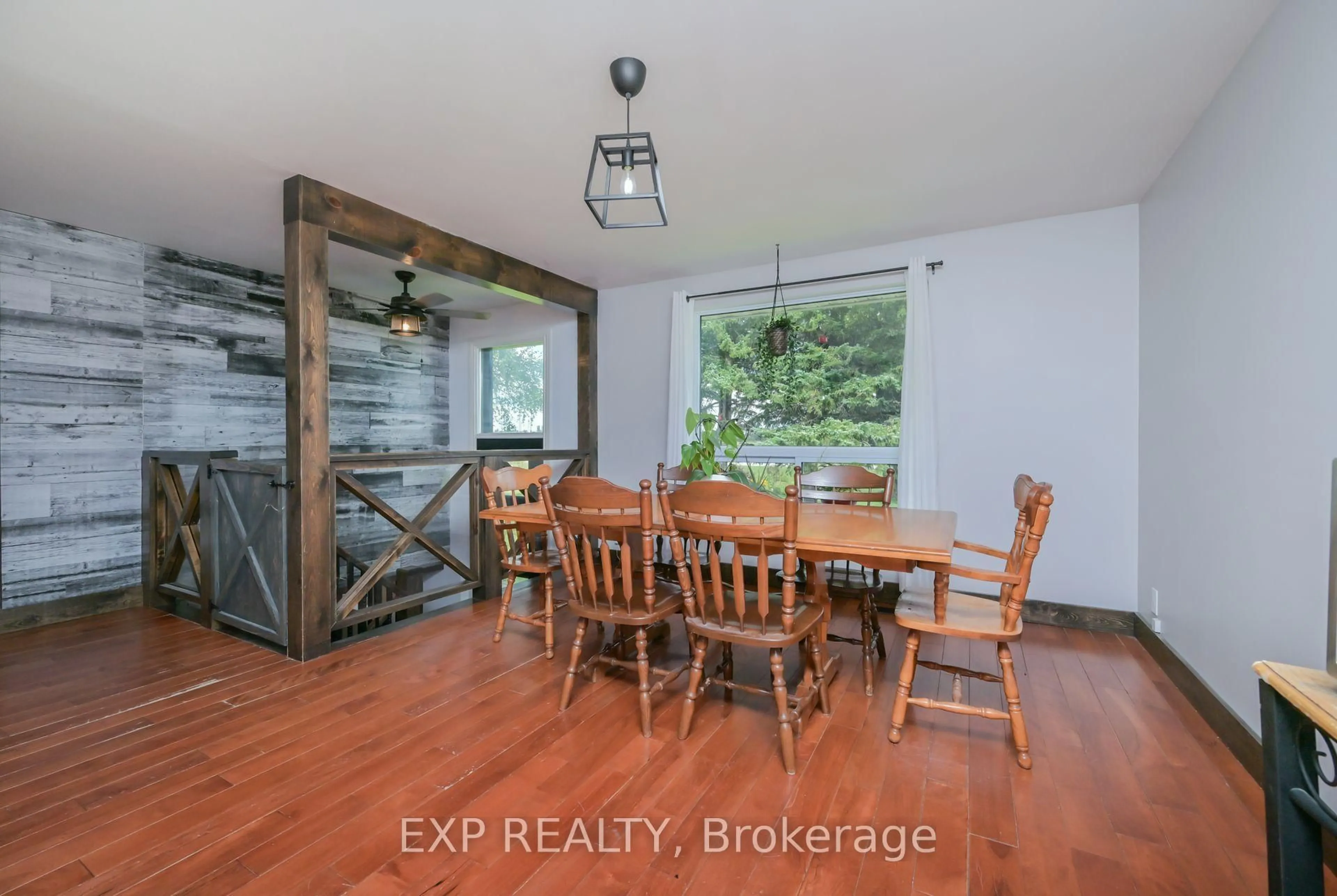 Dining room, wood/laminate floor for 77384 7th Line, Melancthon Ontario L9V 2B5
