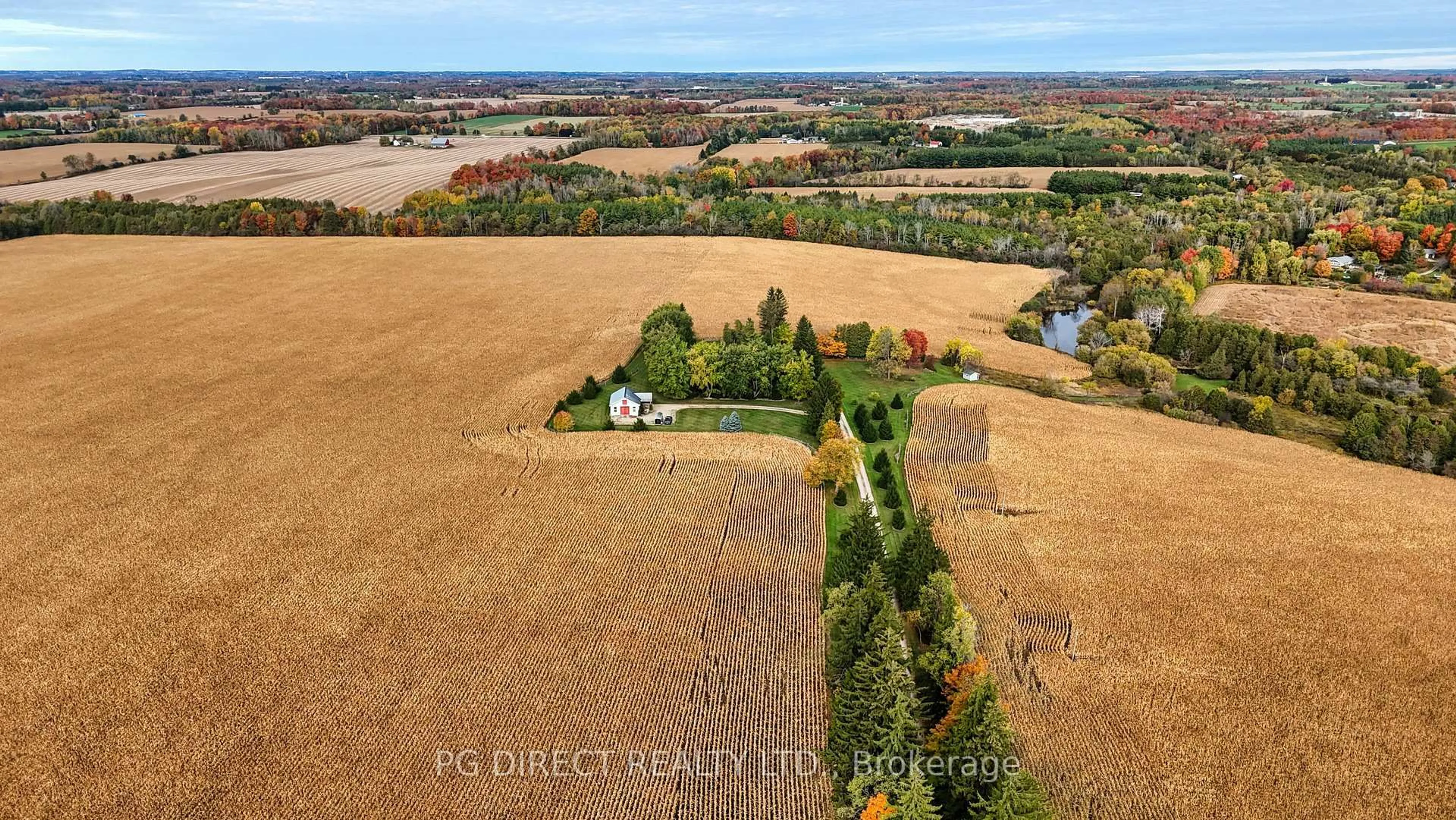 A pic from outside/outdoor area/front of a property/back of a property/a pic from drone, unknown for 7812 Guelph Nichol Townline, Guelph/Eramosa Ontario N1H 6J2