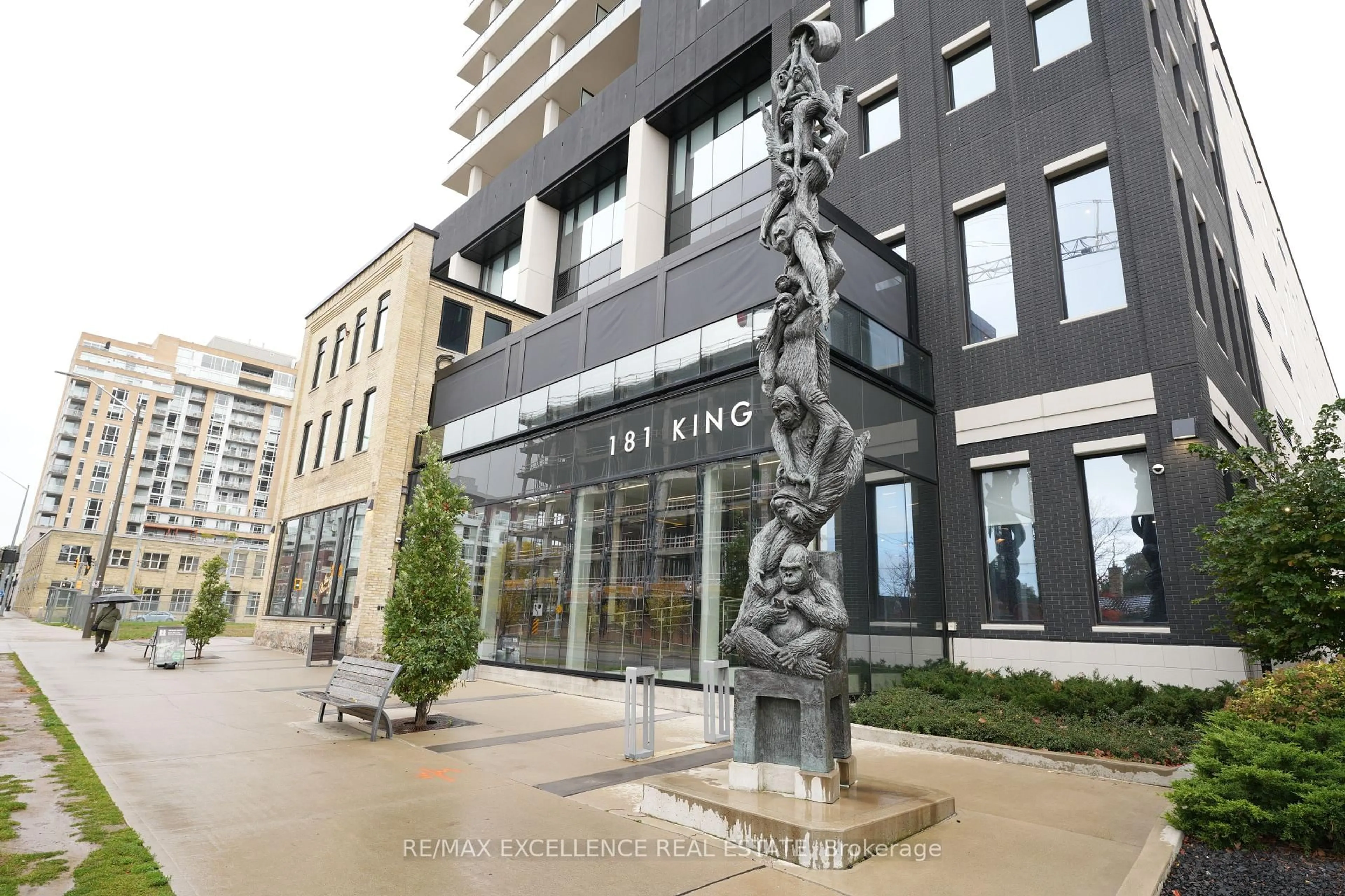Unknown for 181 King St #1002, Waterloo Ontario N2J 0E7