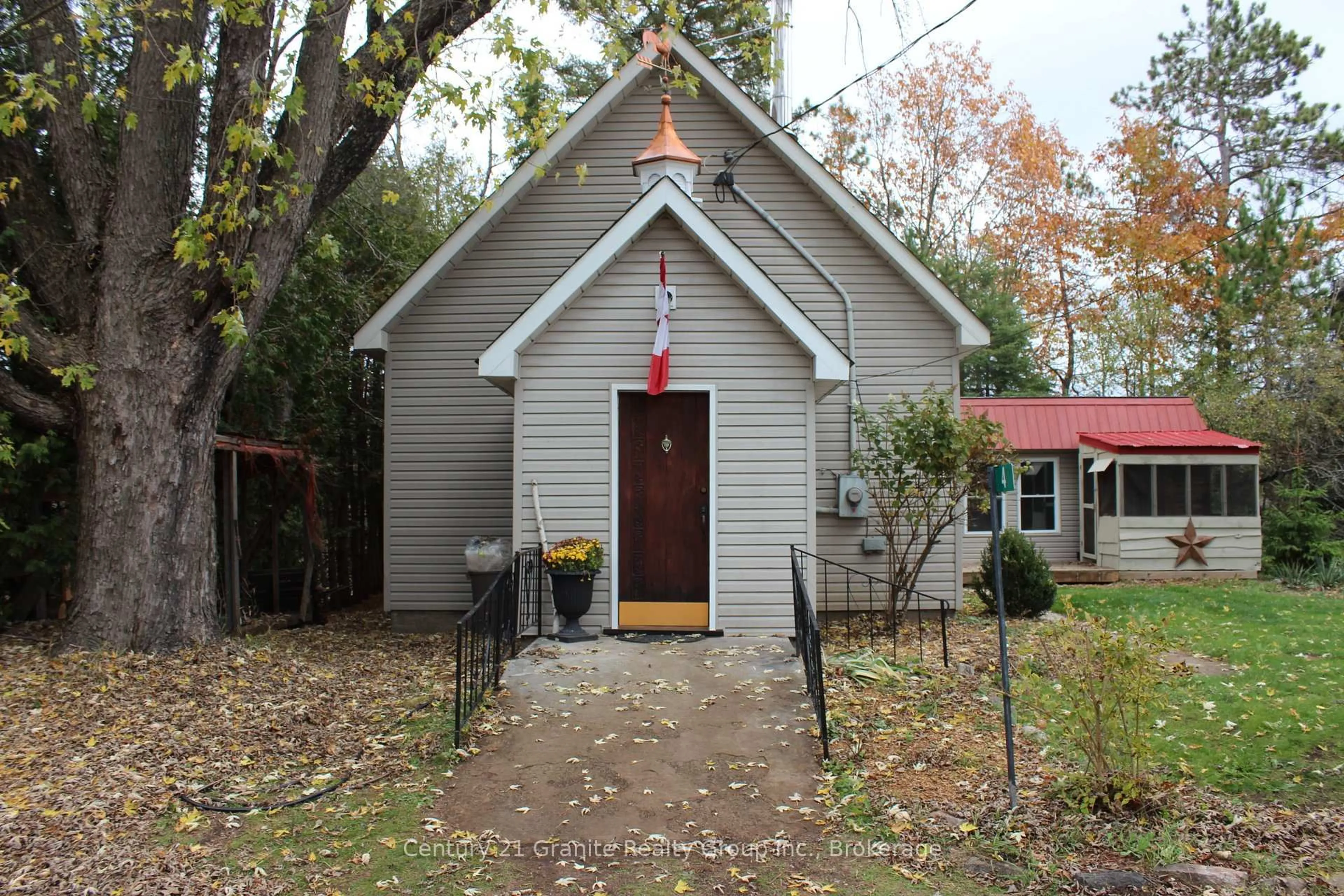 Unknown for 4 Dickson St, Kawartha Lakes Ontario K0M 2A0