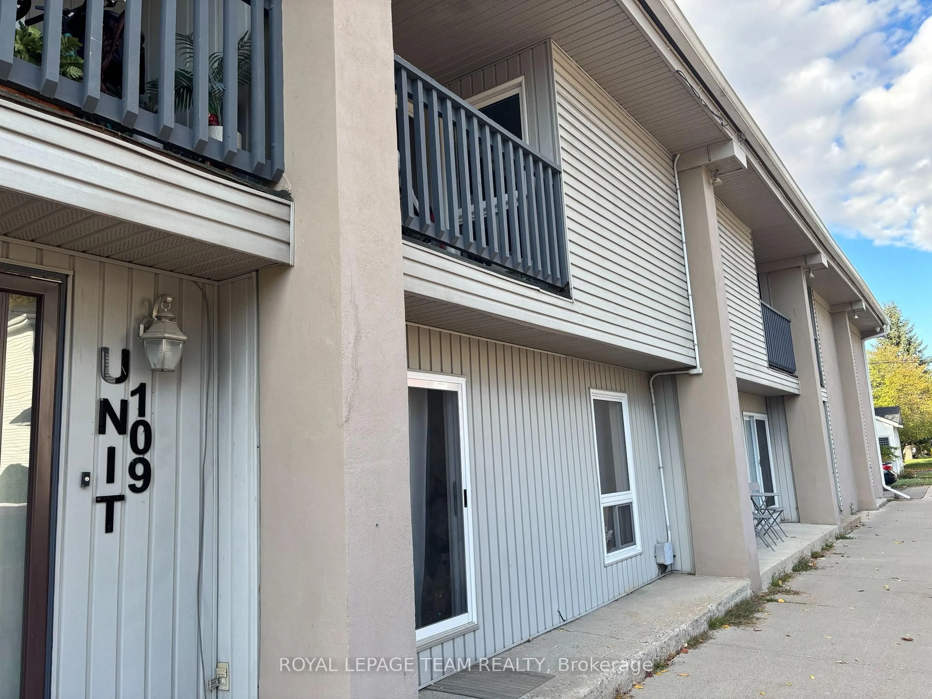 Balcony in the apartment, building for 105 Asa St #103, North Grenville Ontario K0G 1J0