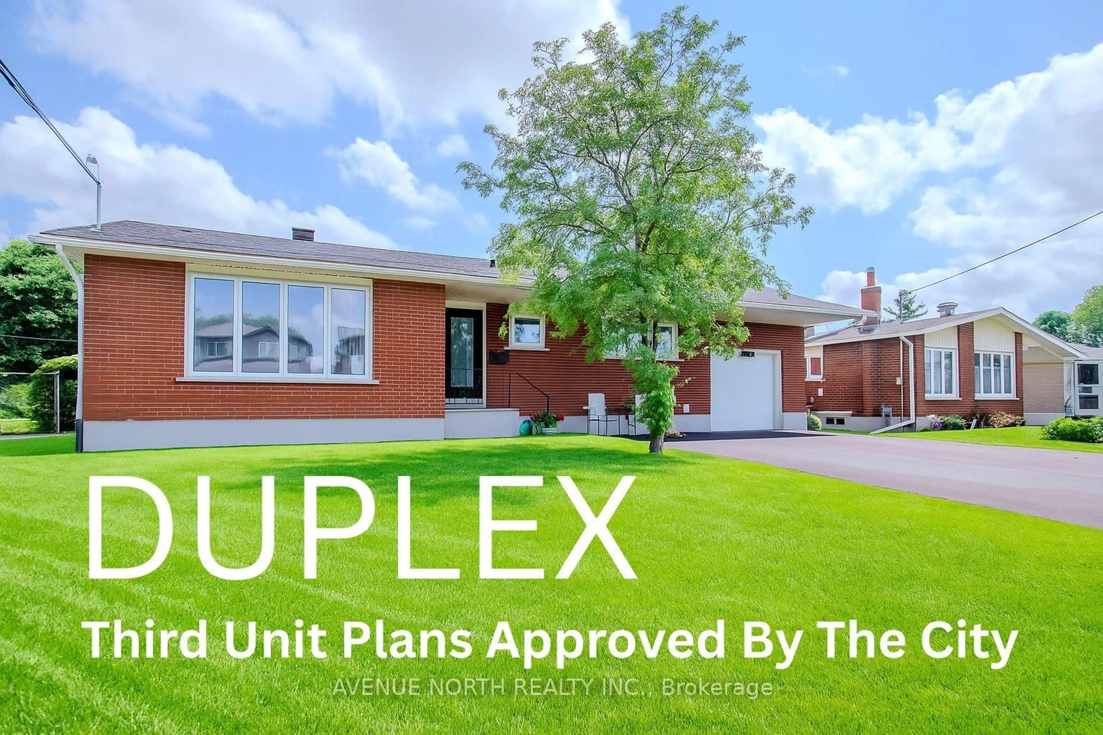 Home with brick exterior material, street for 882 Balsam Dr, Ottawa Ontario K1E 1B5