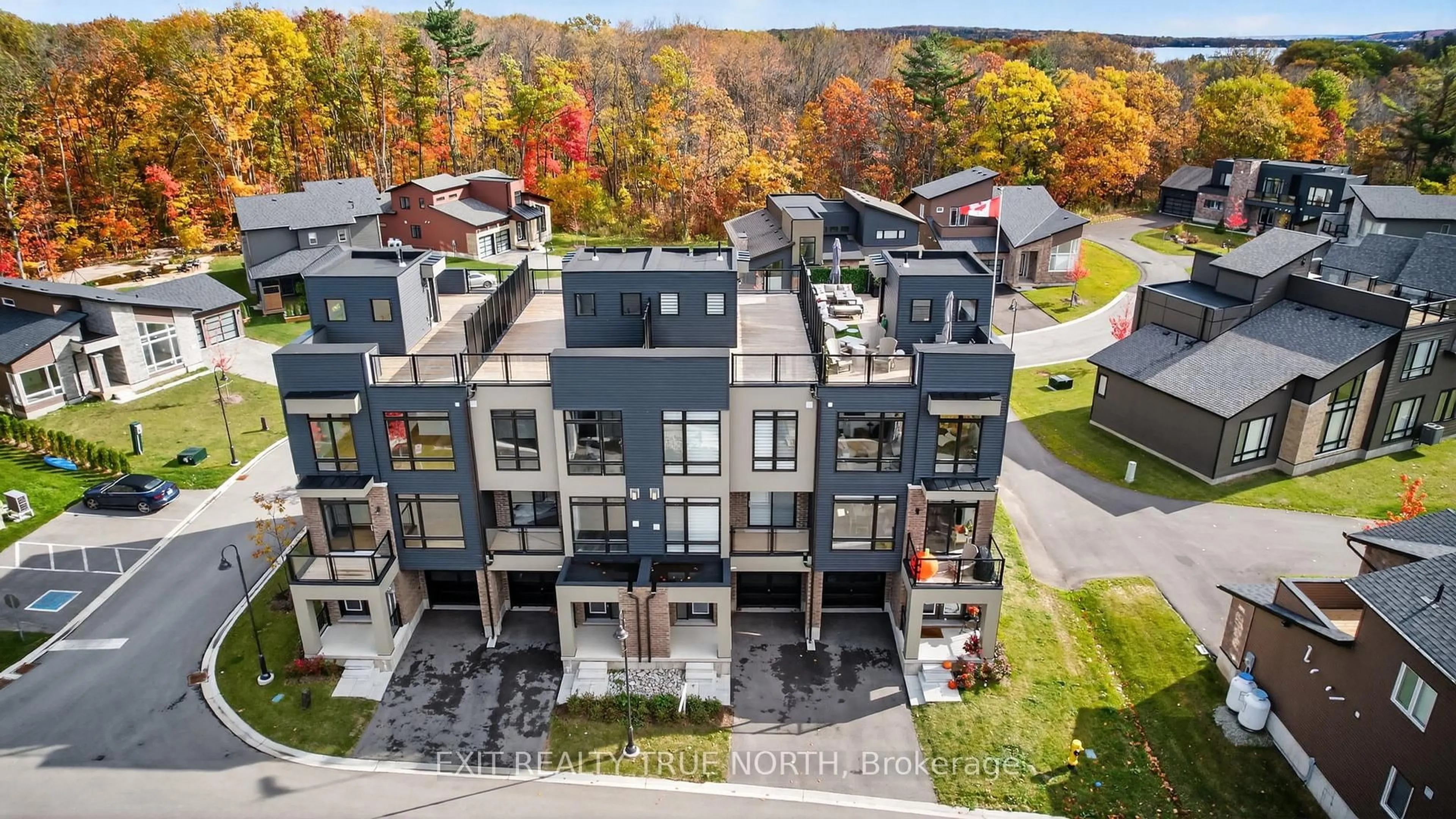 A pic from outside/outdoor area/front of a property/back of a property/a pic from drone, unknown for 123 Marina Village Dr, Georgian Bay Ontario L0K 1S0