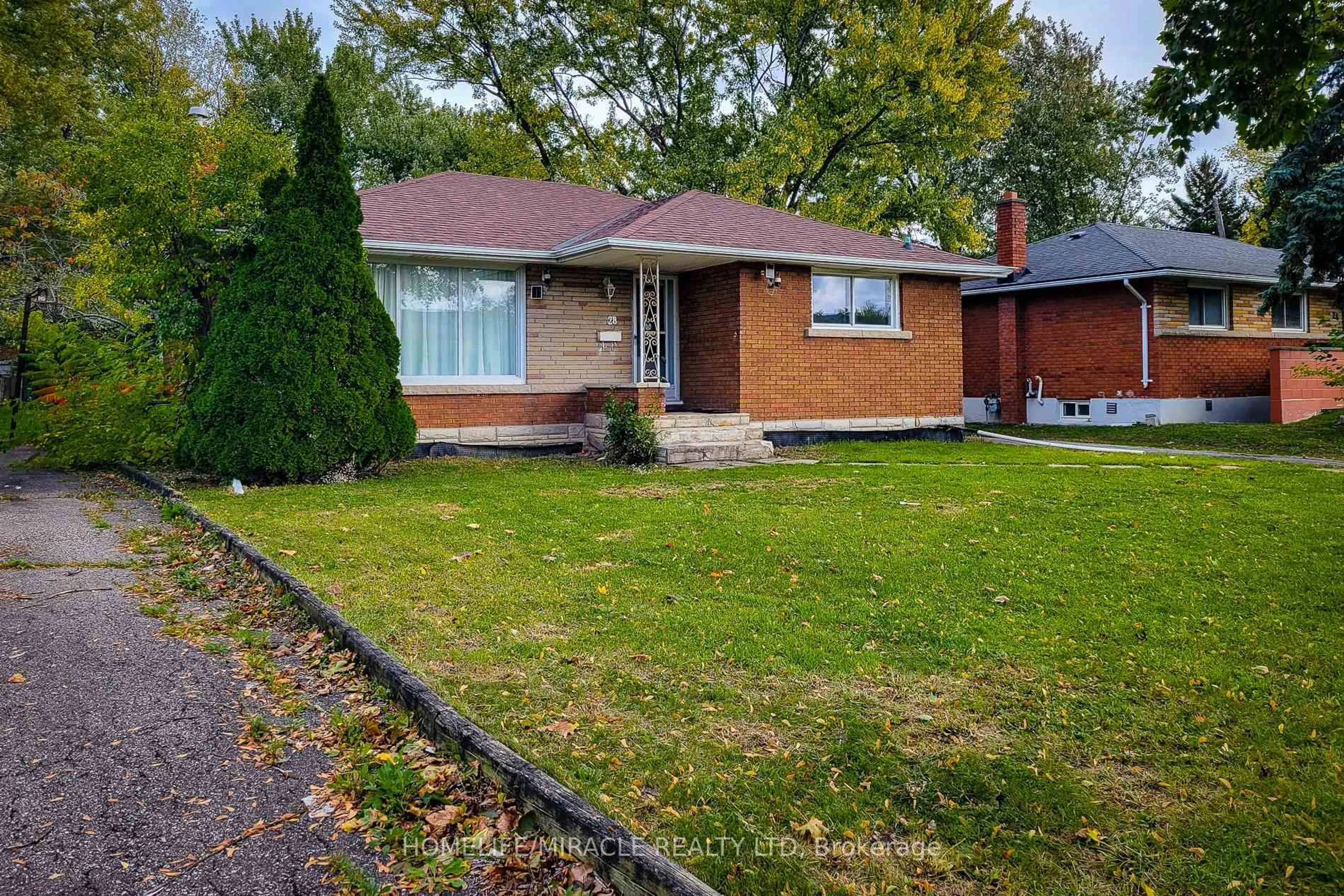 Home with brick exterior material, street for 28 Glengarry Rd, St. Catharines Ontario L2T 2T9
