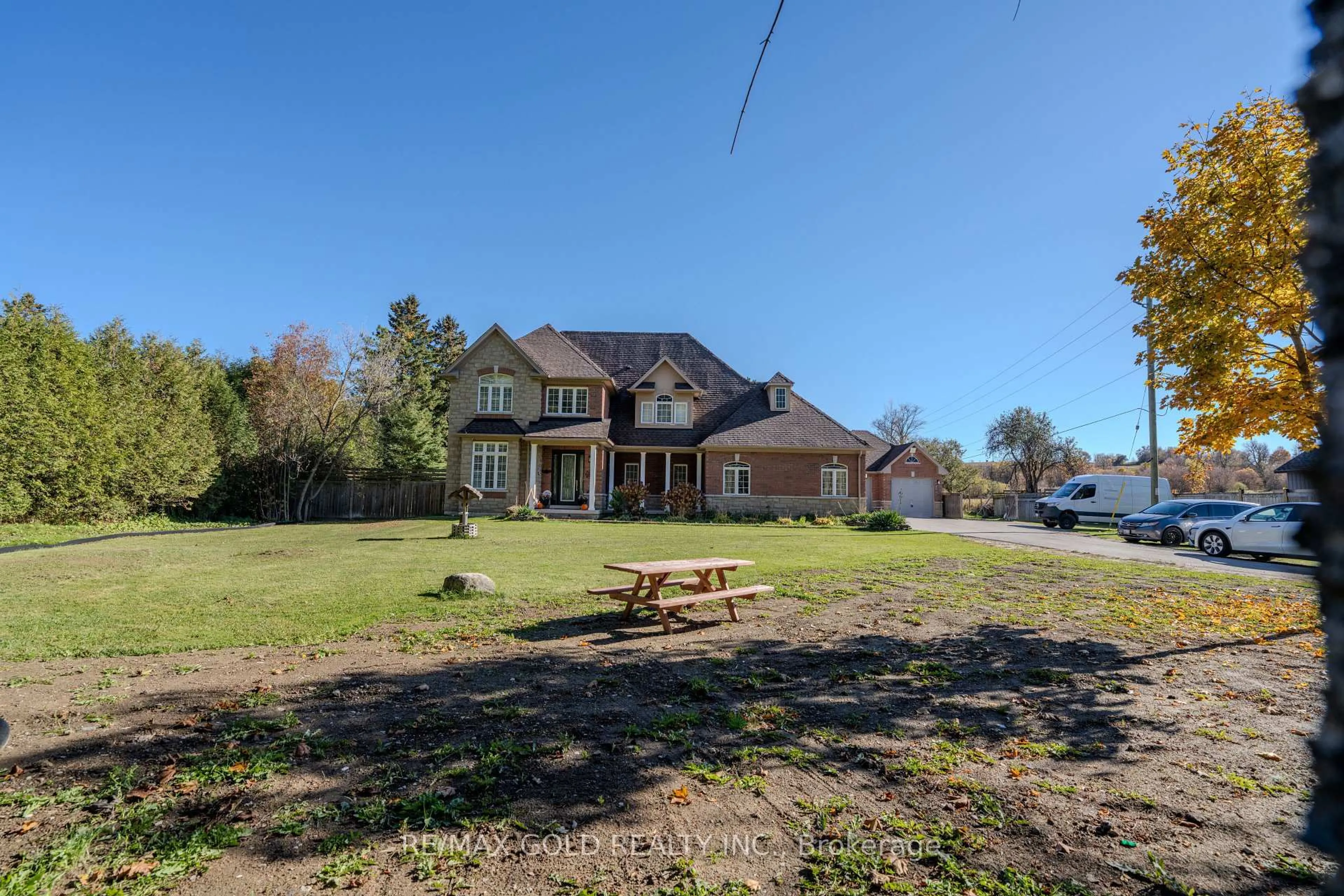 A pic from outside/outdoor area/front of a property/back of a property/a pic from drone, water/lake/river/ocean view for 9465 17th Side Rd, Erin Ontario N0B 1Z0