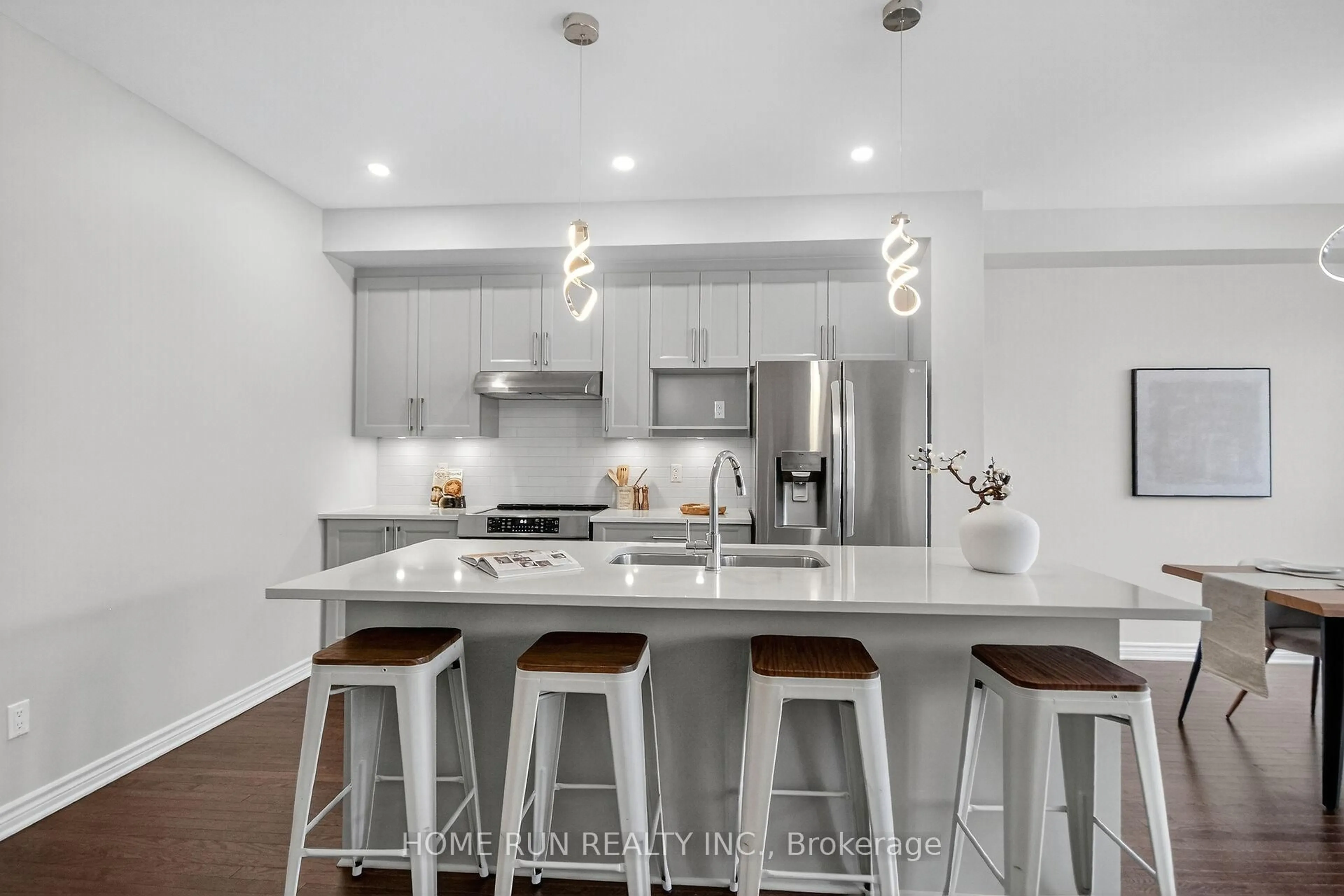 Open concept kitchen, unknown for 781 Miikana Rd, Ottawa Ontario K1X 0G5