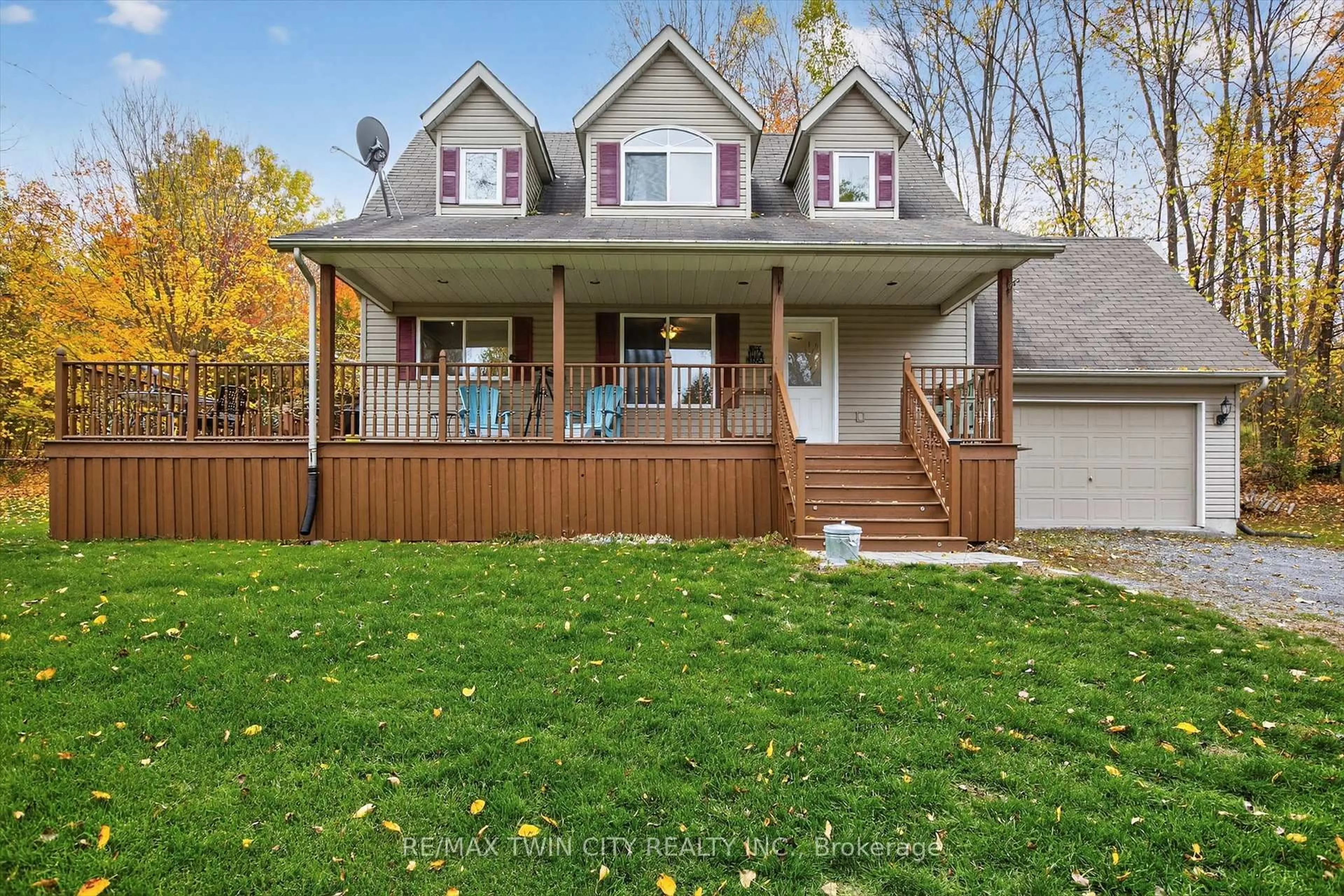 Home with vinyl exterior material, unknown for 152B Wannamaker Rd, Stirling Ontario K0K 3E0