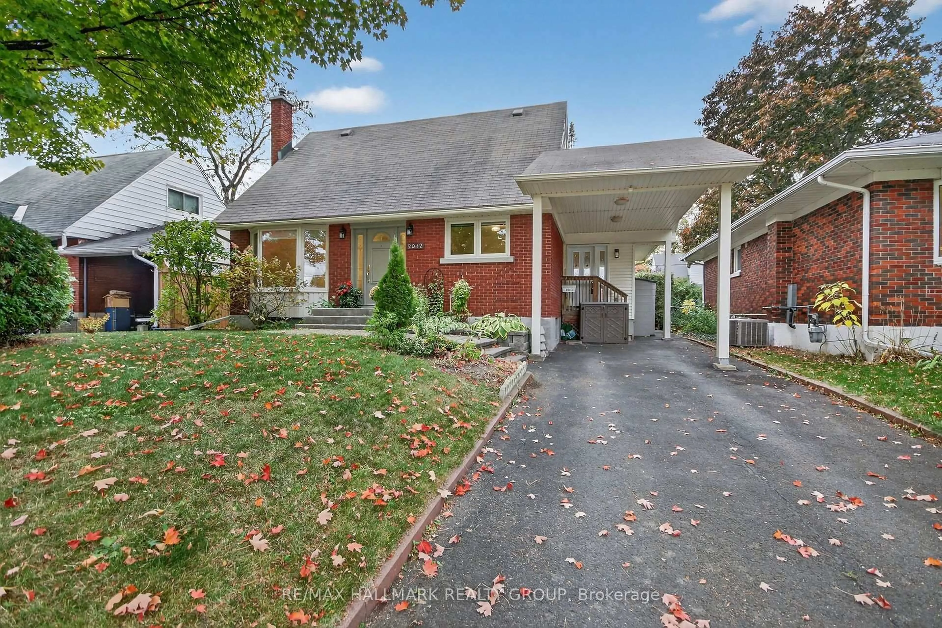 Home with brick exterior material, street for 2042 Tilson St, Ottawa Ontario K1G 2M7