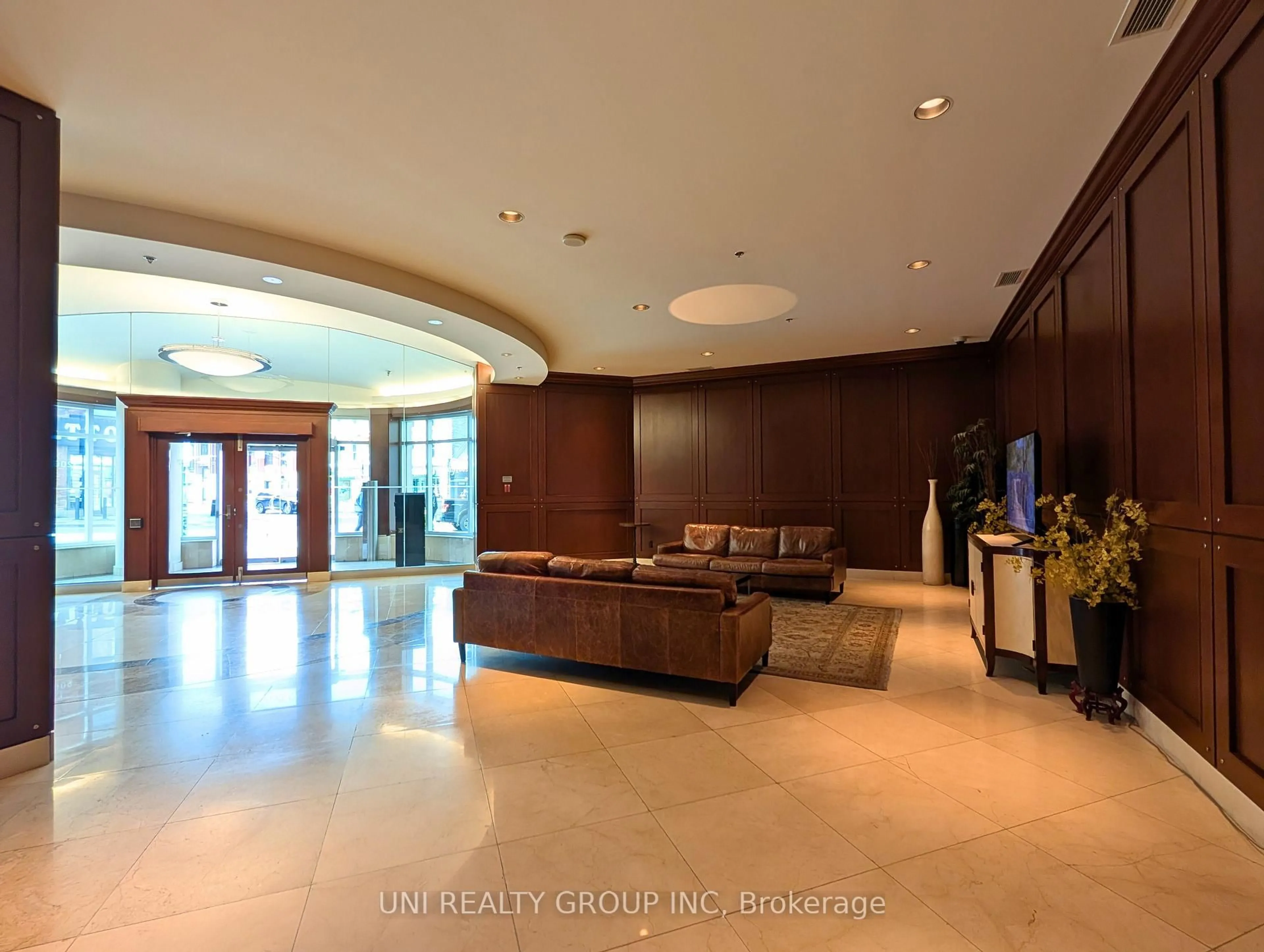 Lobby for 200 RIDEAU St #302, Ottawa Ontario K1N 5Y1