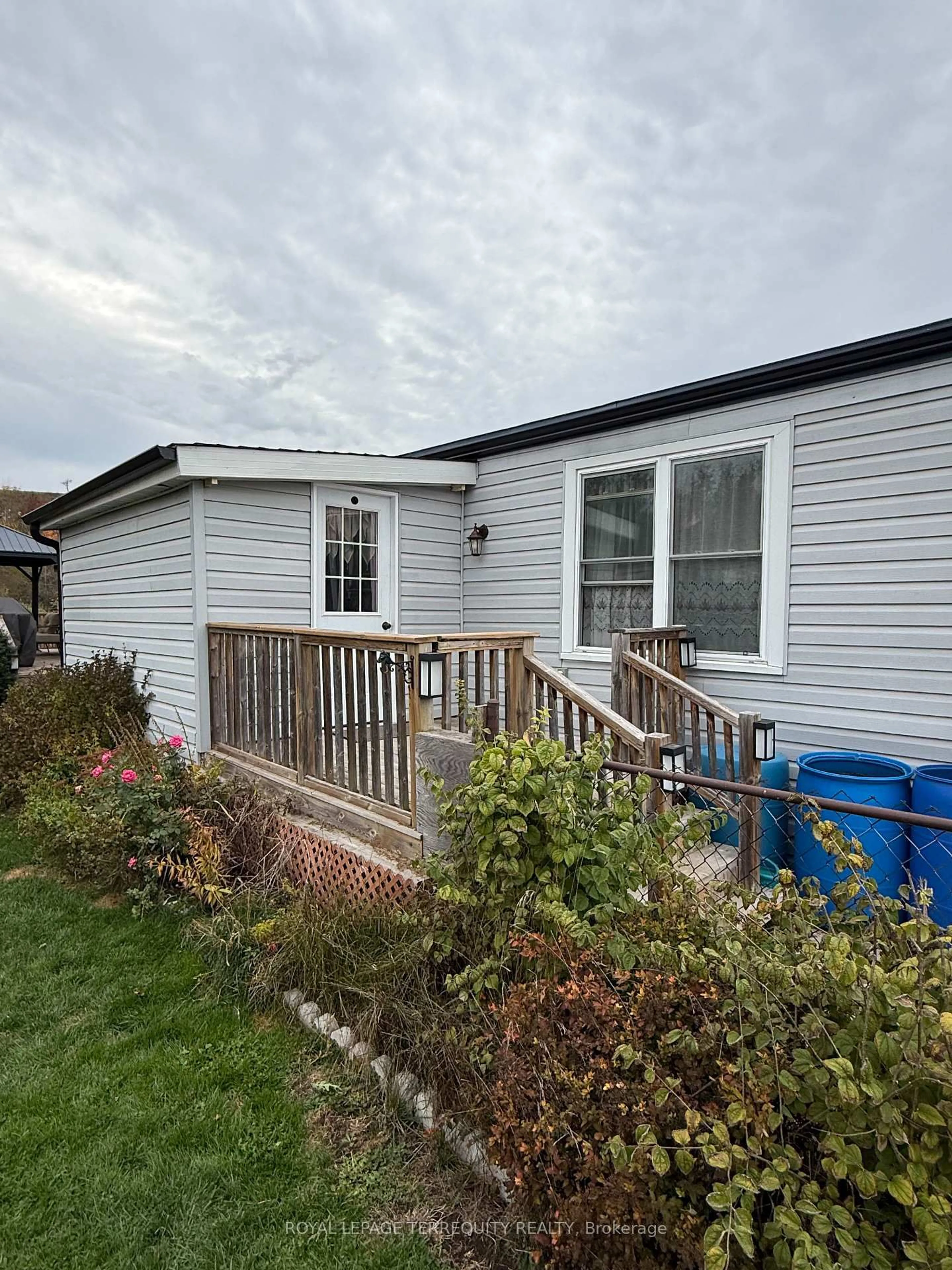 Home with vinyl exterior material, unknown for 2244 Heritage Line #72B, Otonabee-South Monaghan Ontario K9J 6X8