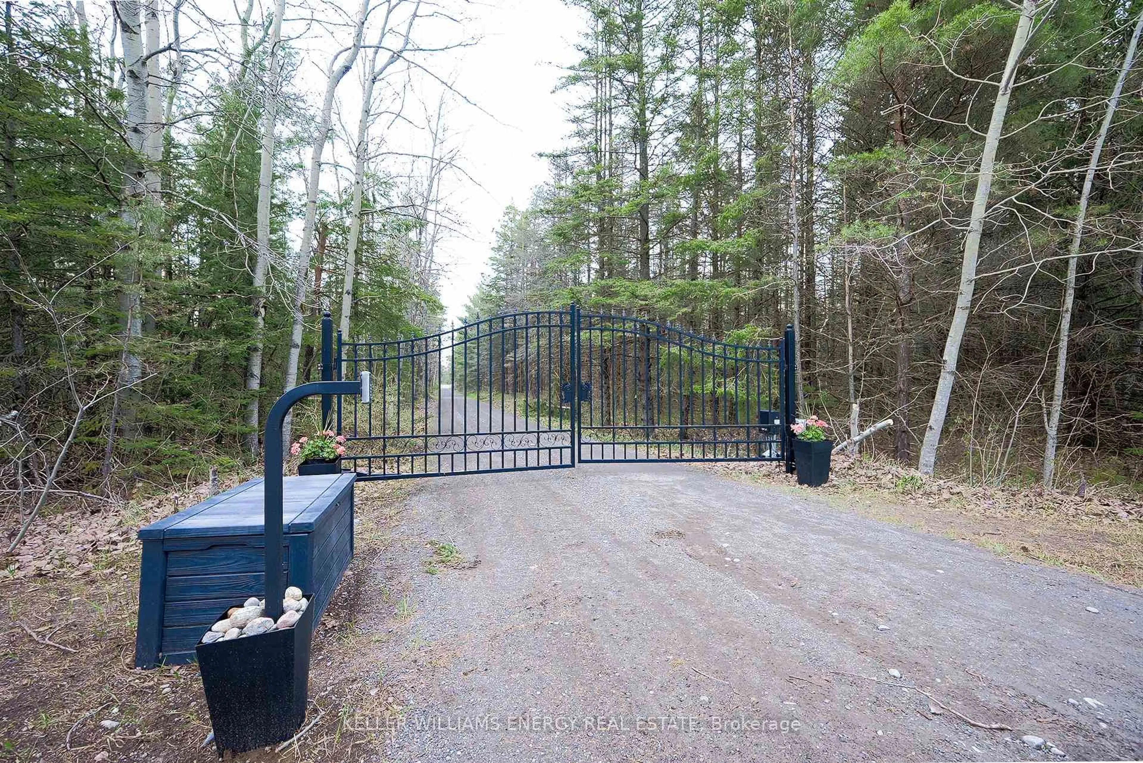 Unknown for 54 Zion Line, Cavan Monaghan Ontario L0A 1G0
