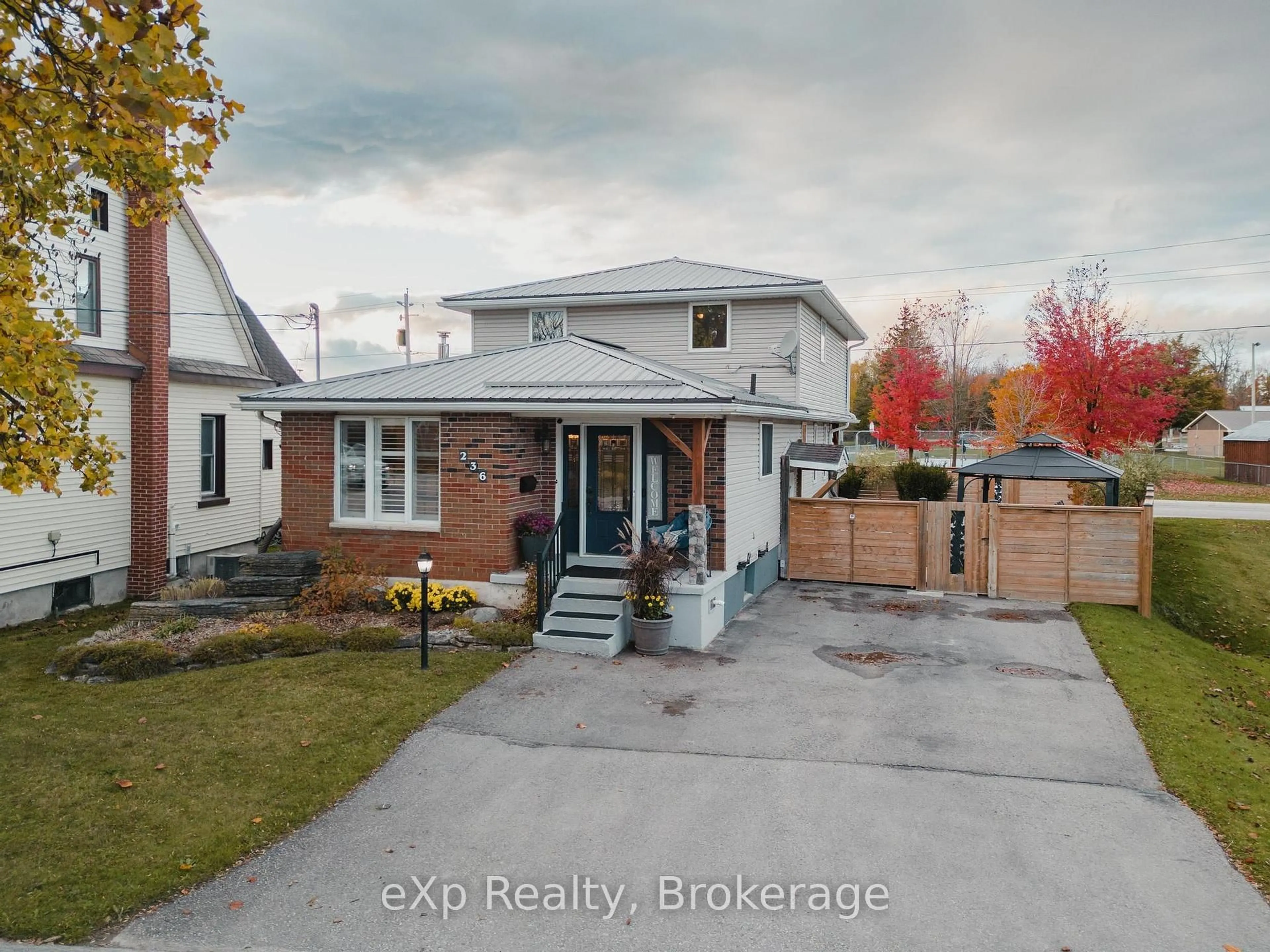 A pic from outside/outdoor area/front of a property/back of a property/a pic from drone, street for 236 Main St, Southgate Ontario N0C 1B0