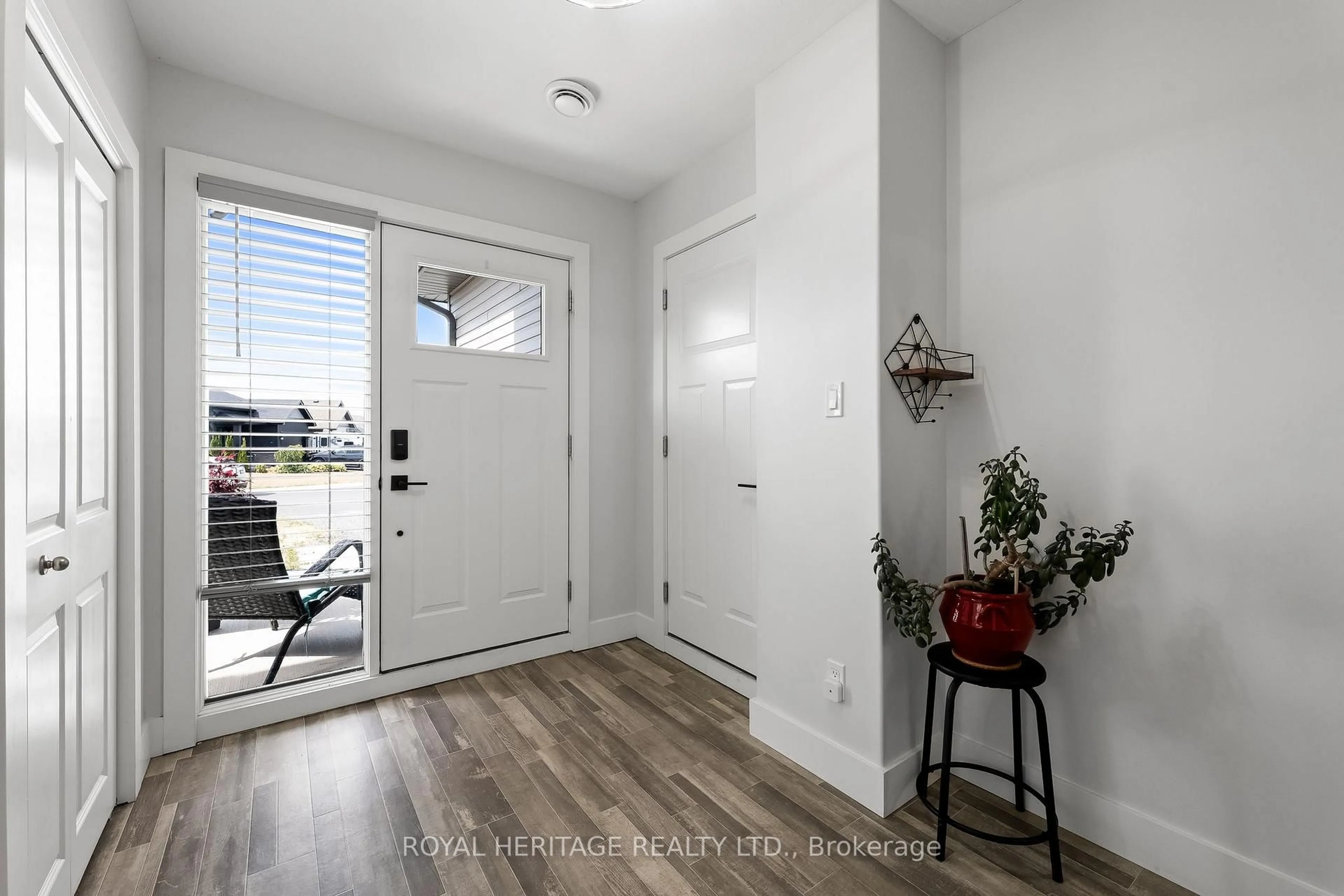 Indoor entryway for 39 Caleb Cres, Hastings Ontario K0K 2C0