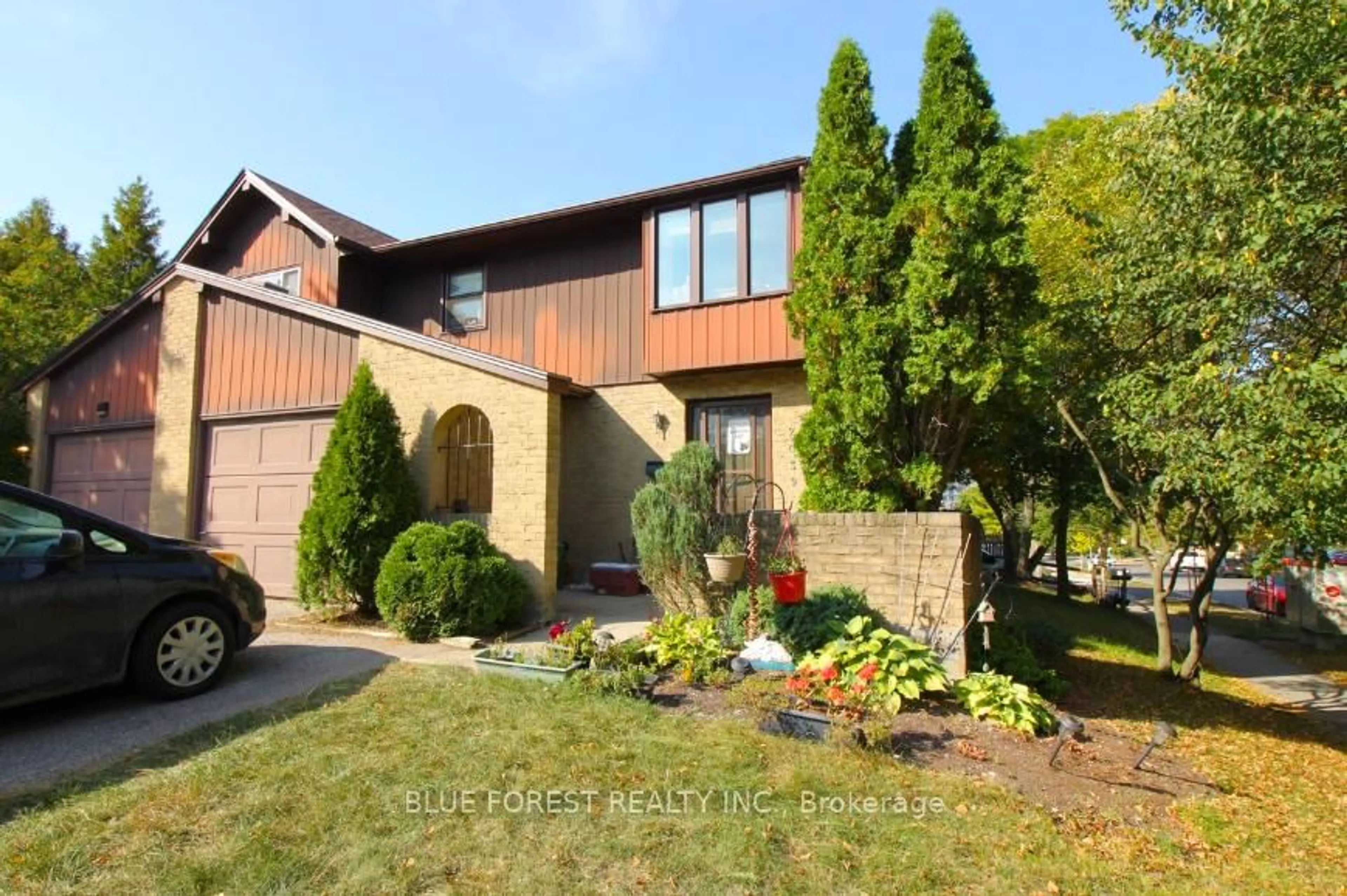 Home with brick exterior material, street for 2039 Aldersbrook Rd, London North Ontario N6G 3N2