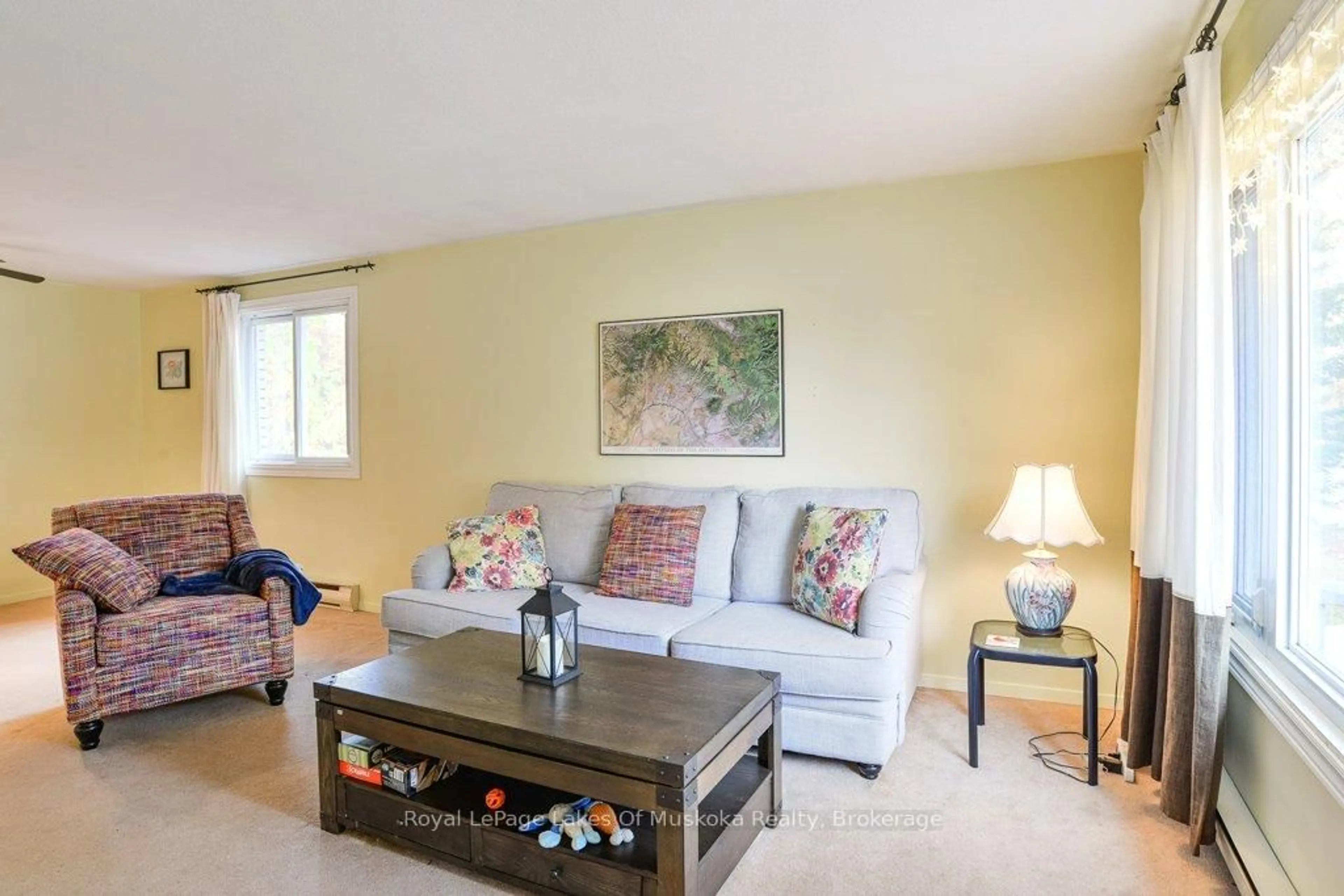 Living room with furniture, unknown for 24 Dudley Dr, Bracebridge Ontario P1L 1K3