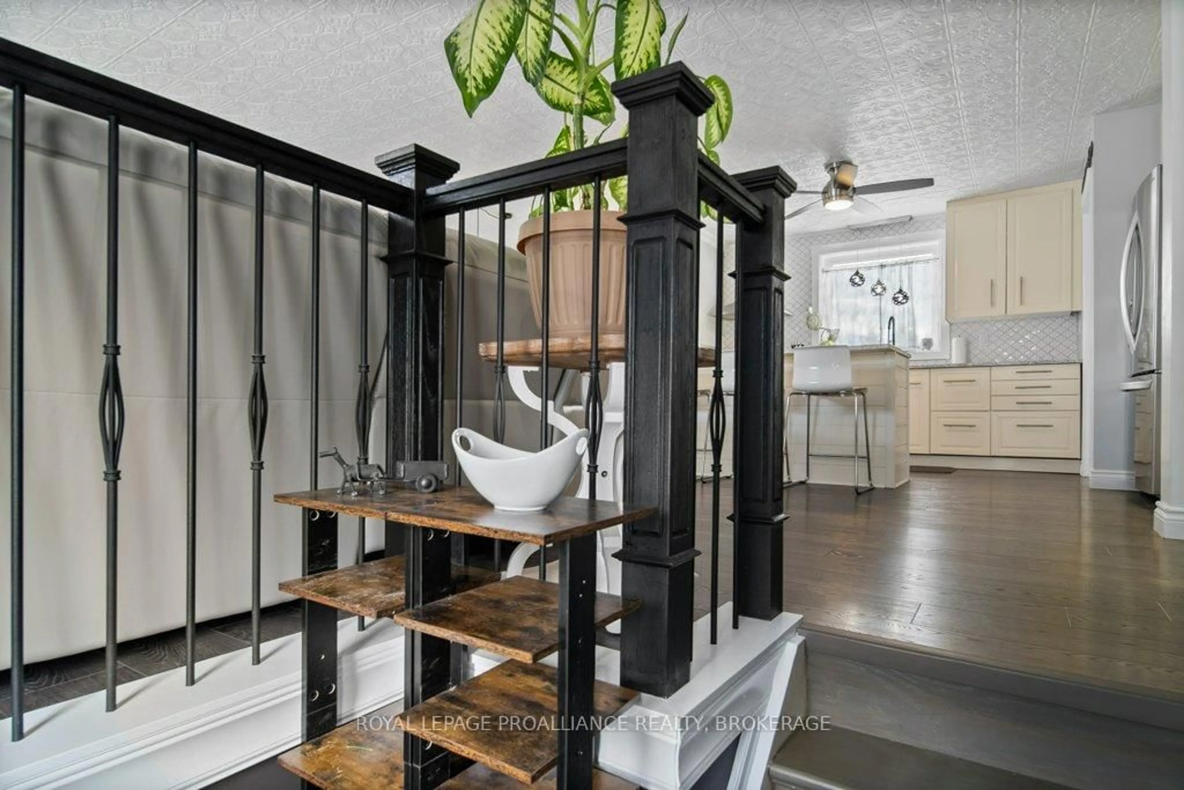 Unknown for 2 Potter Dr, Bissett Creek Ontario K0H 2H0